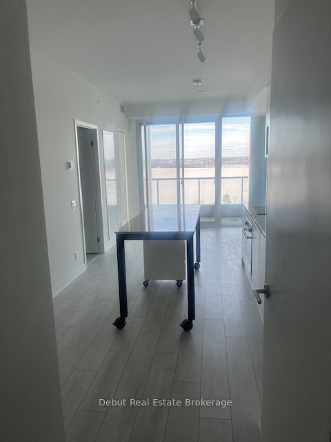 39 Mary Street S 1309