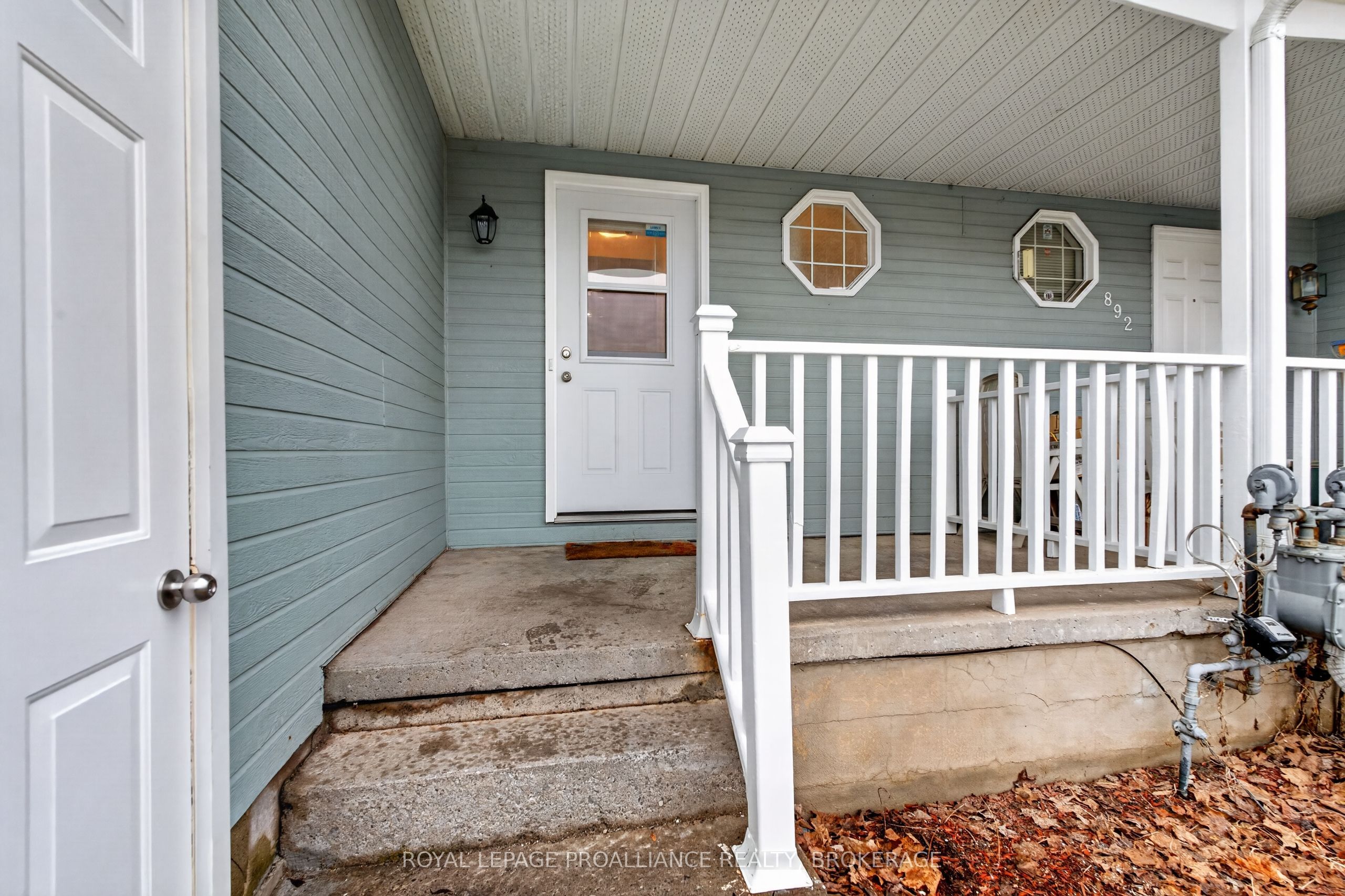 894 Littlestone Crescent