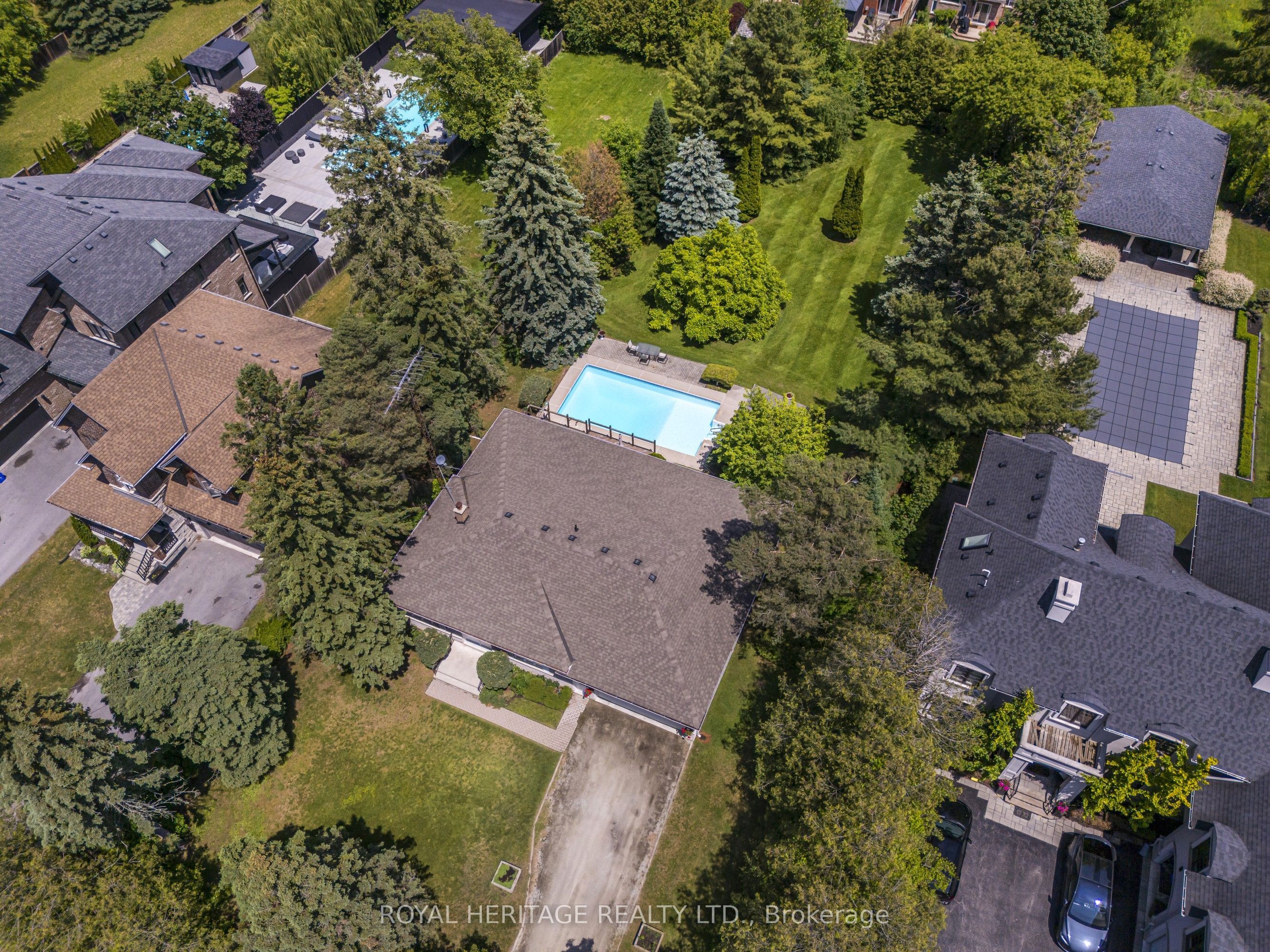 527 Rougemount Drive