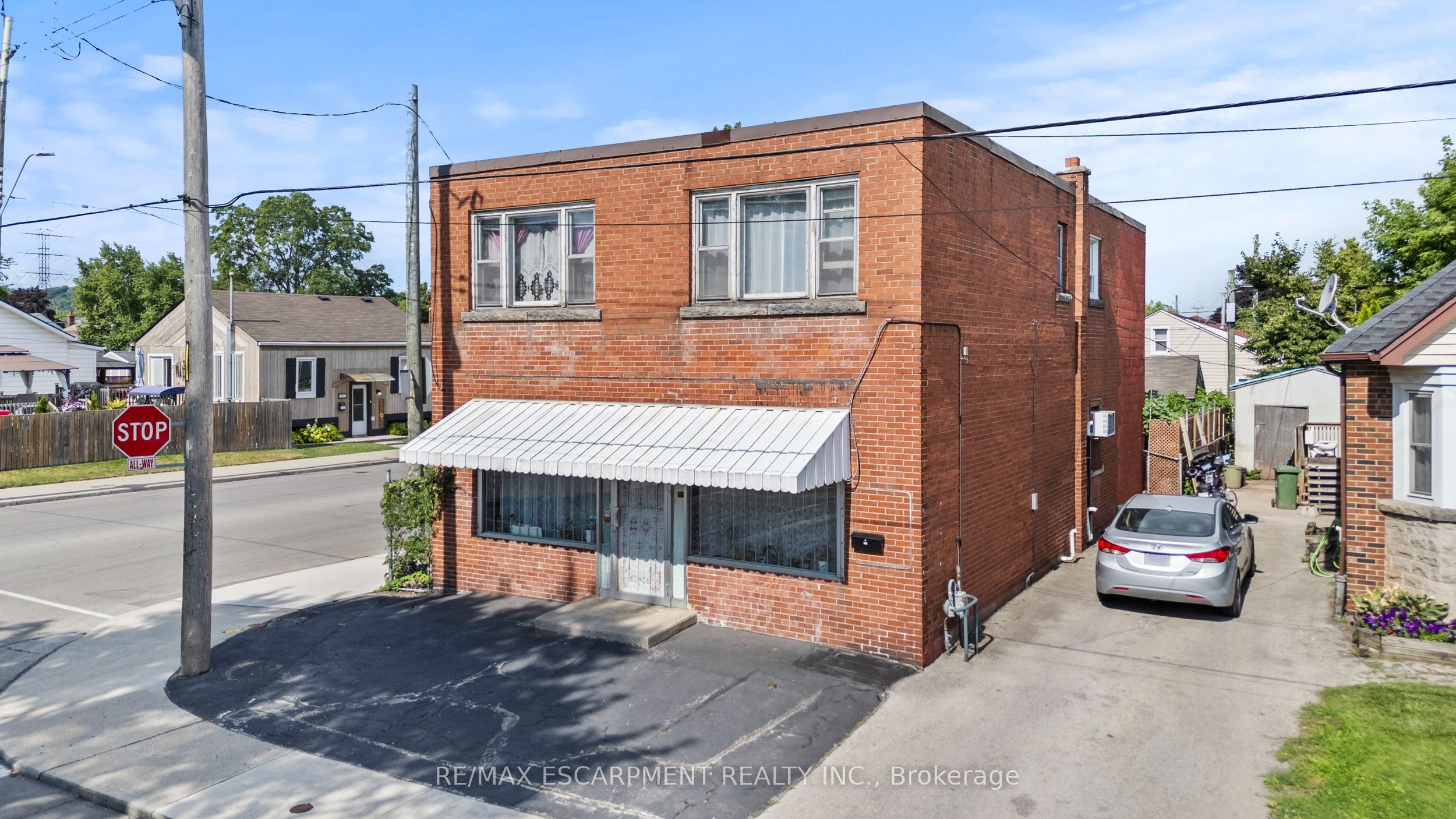 125 TOLTON Avenue