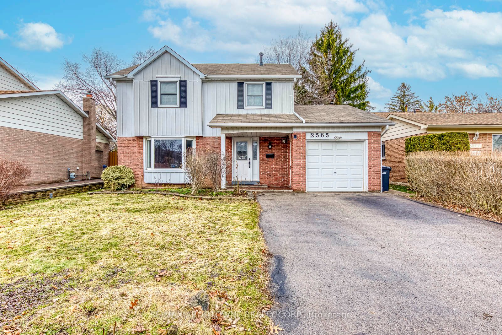 2565 Windjammer Road