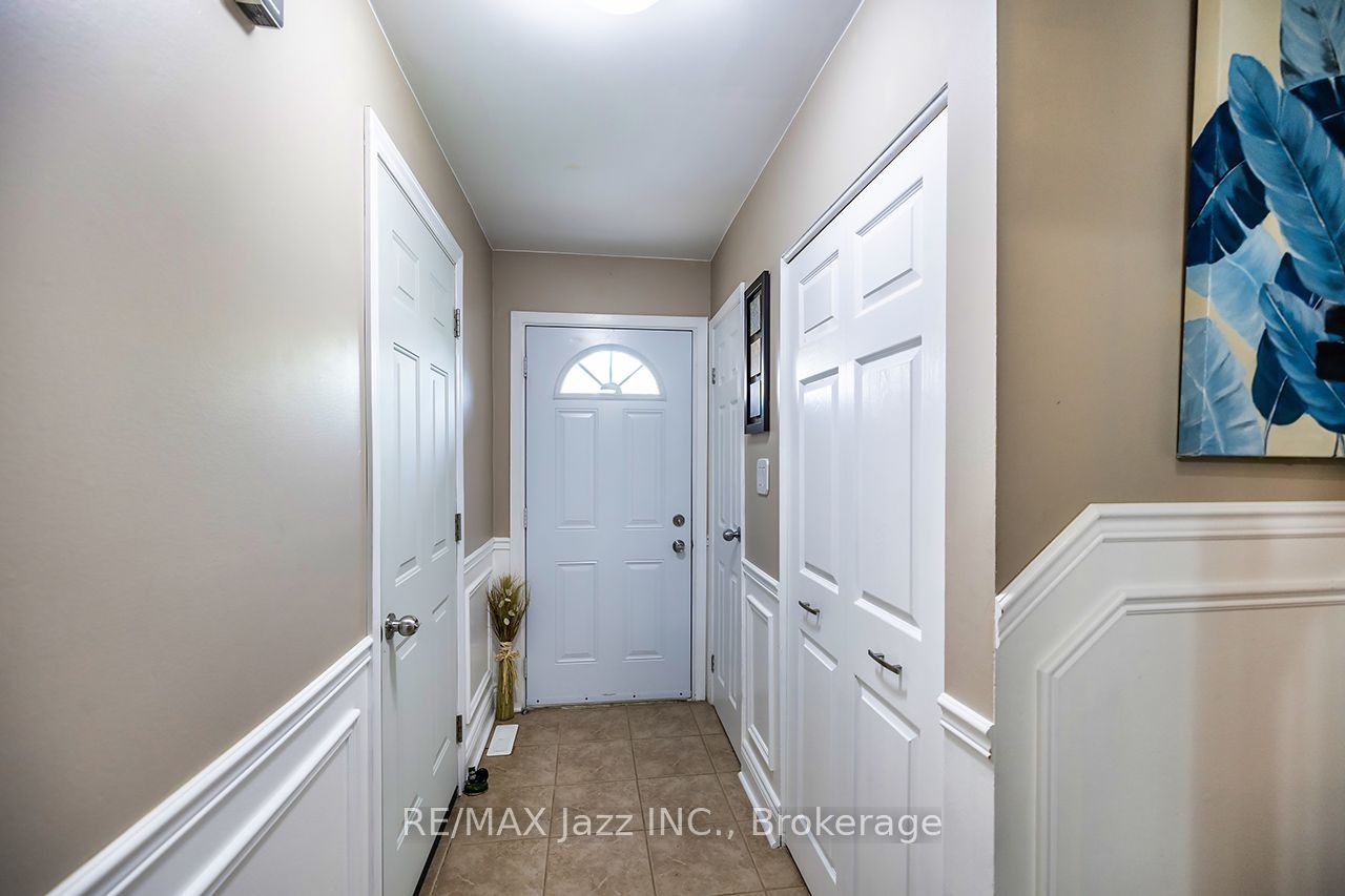 1330 Trowbridge Drive 3