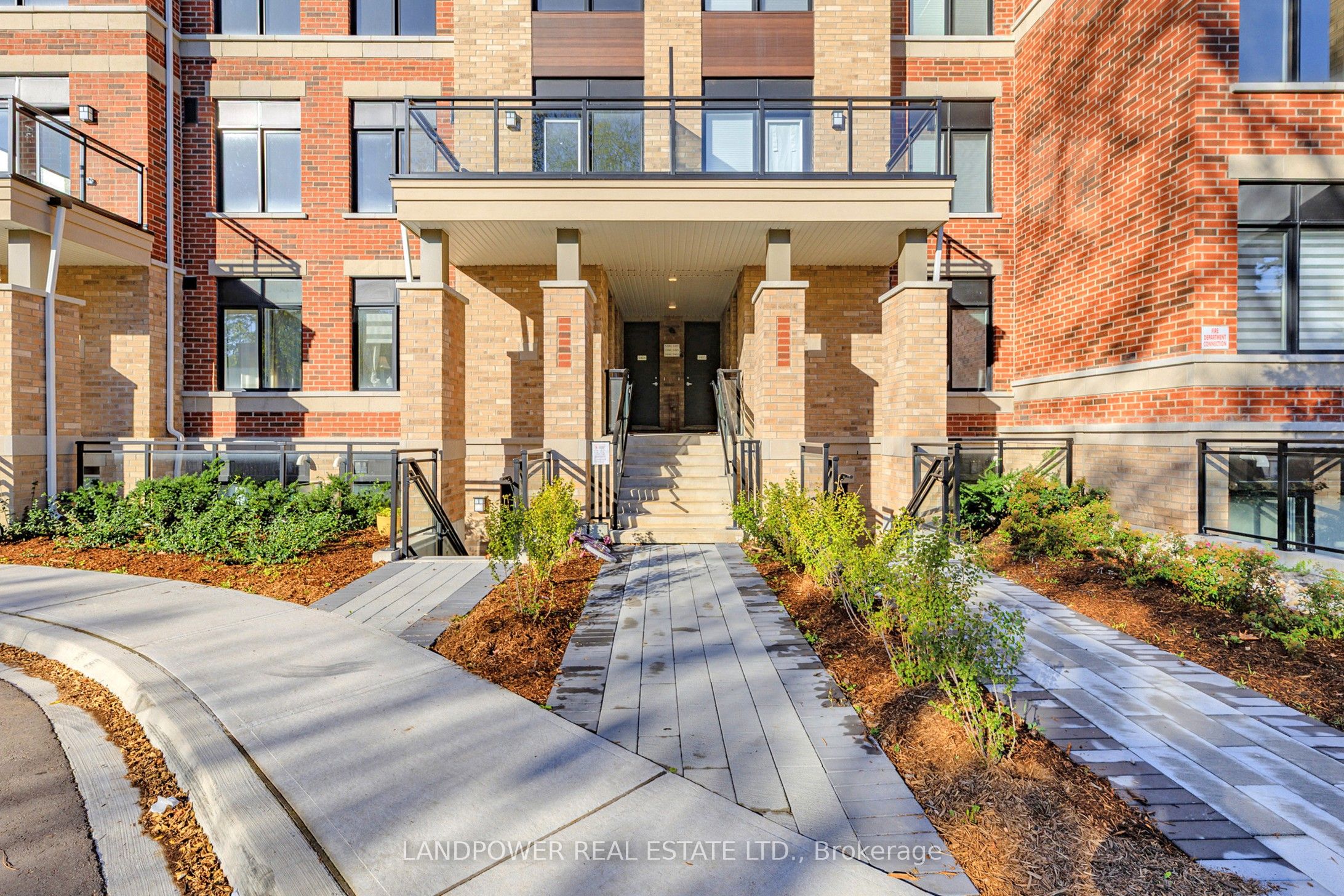 60 Elizabeth Street S 3305