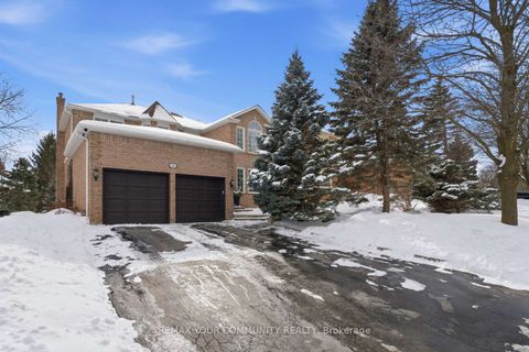 331 Kennedy Street W Aurora ON L4G 6L7