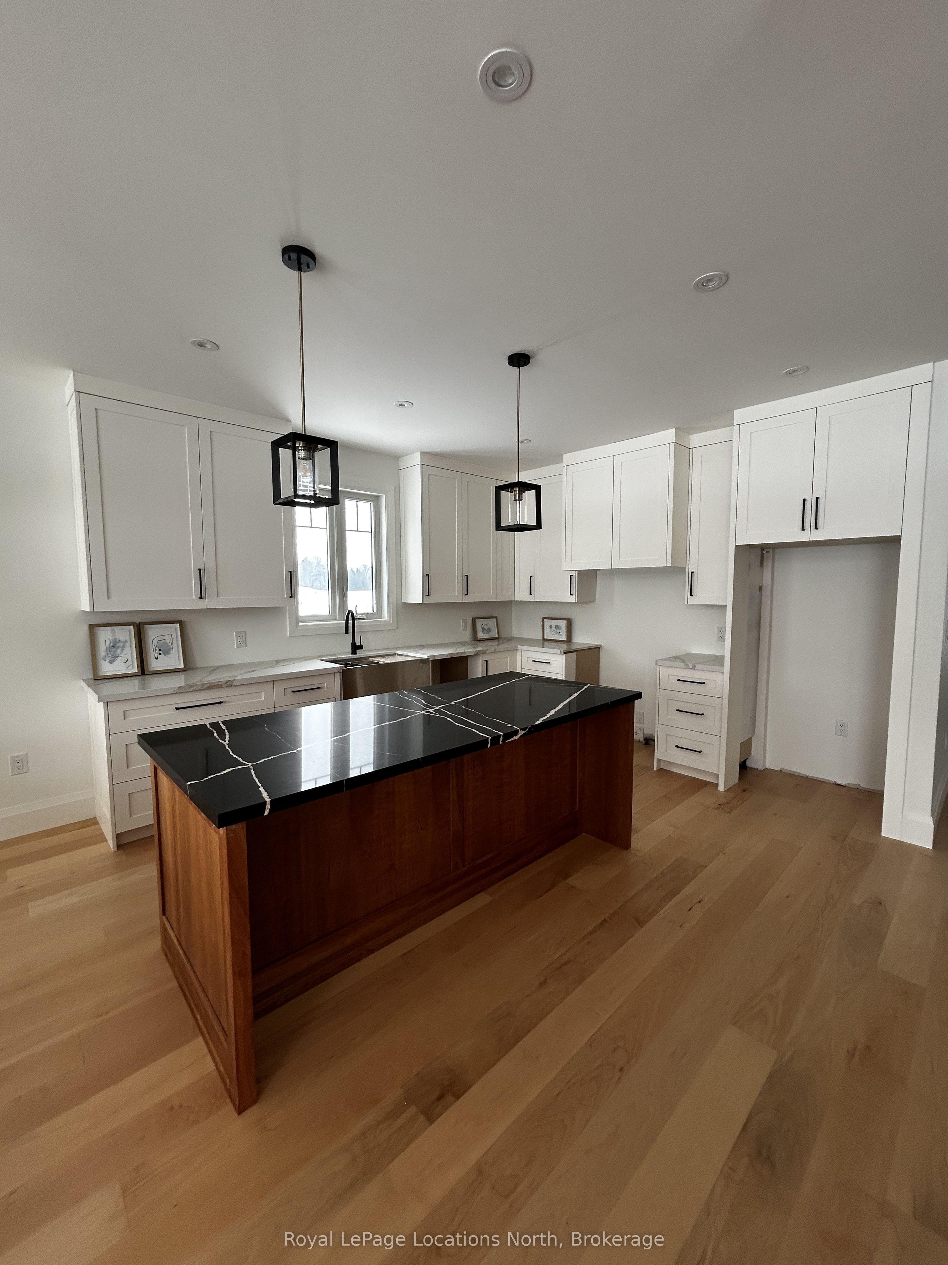 16 Hilton Lane 27