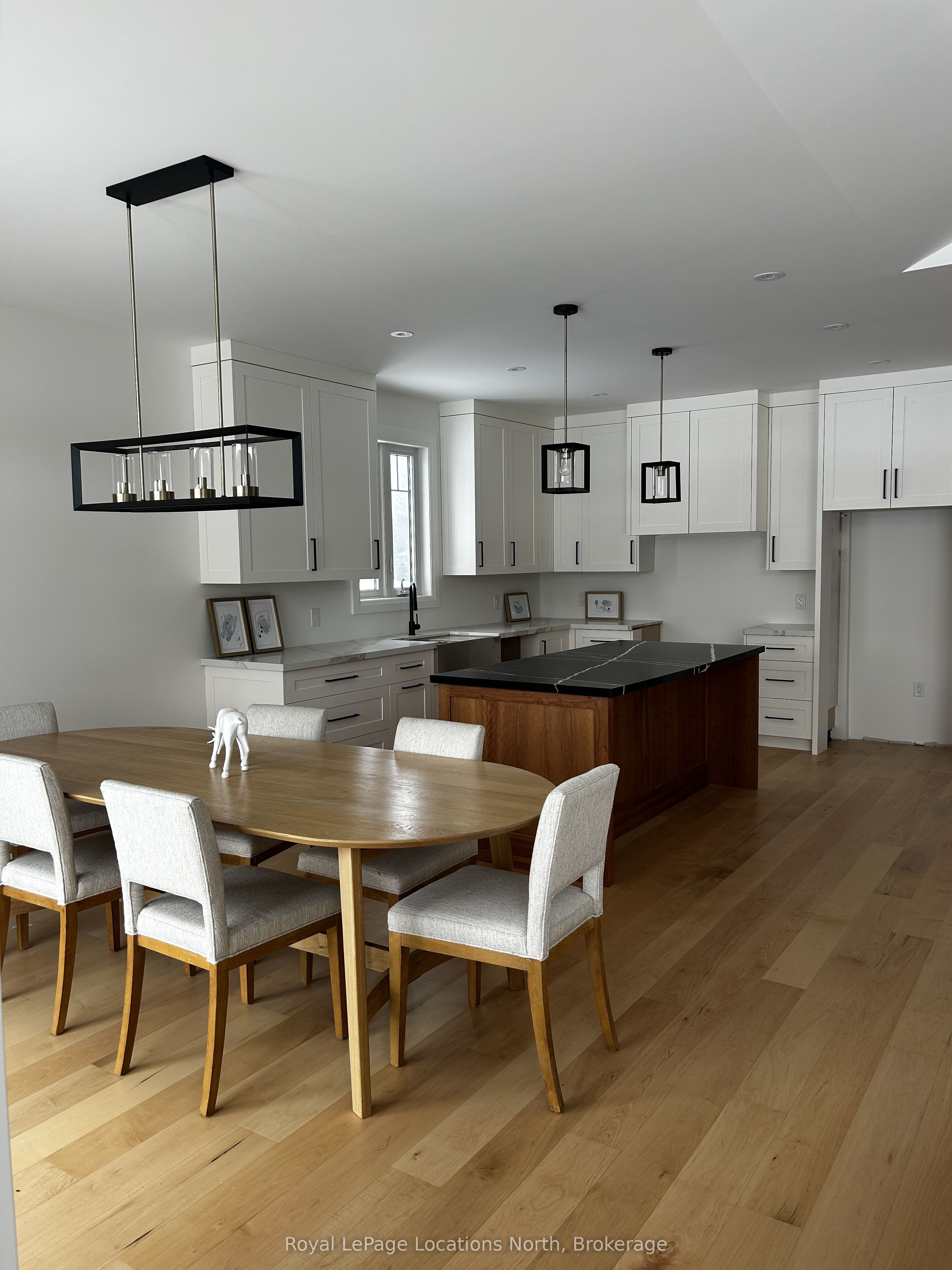 16 Hilton Lane 27