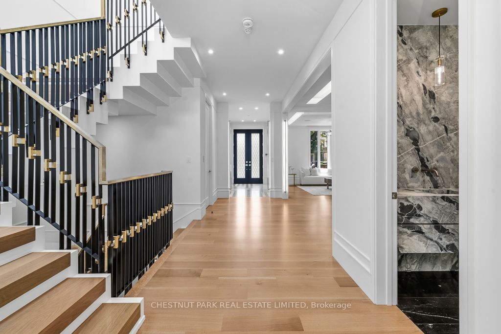 258 Cortleigh Boulevard