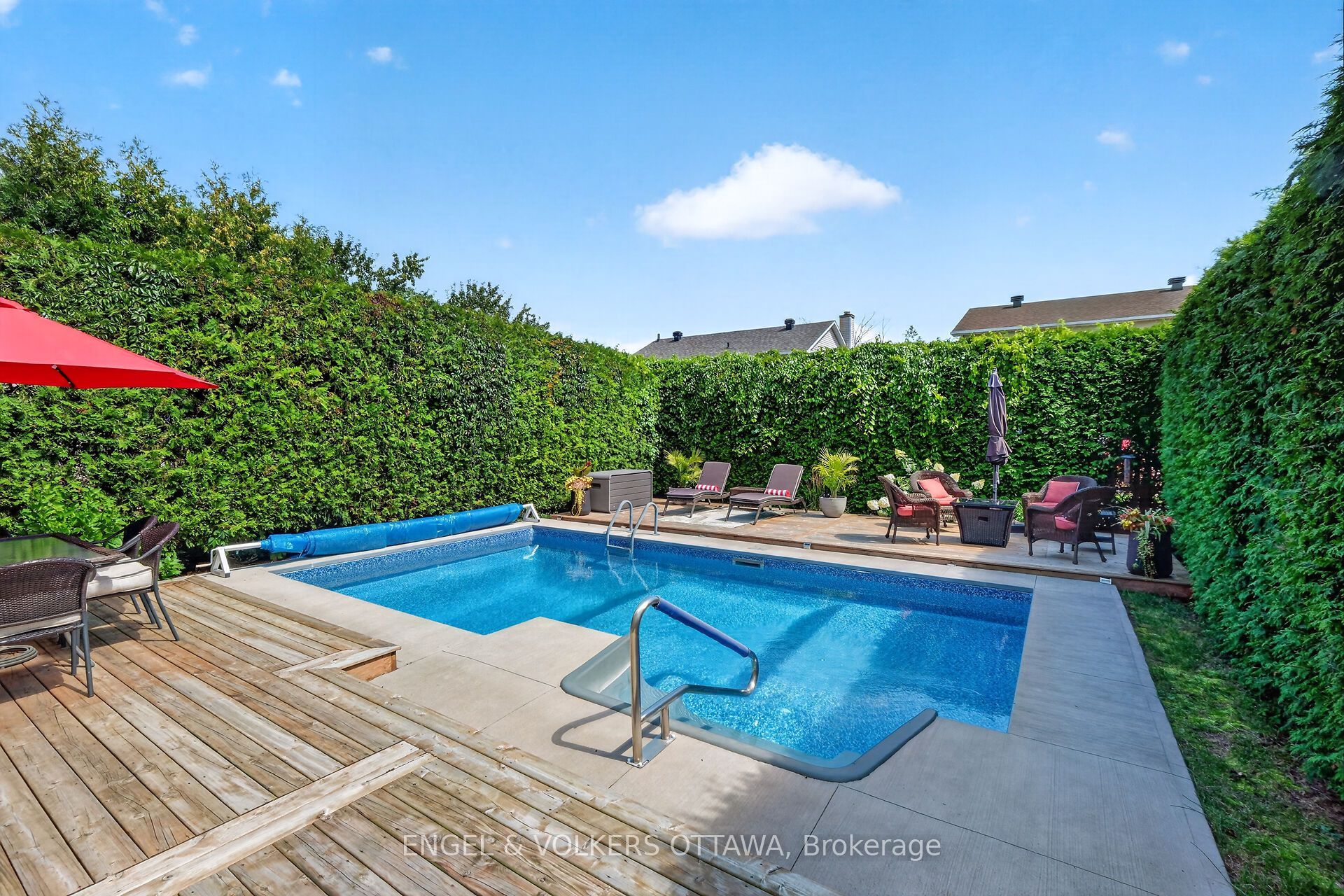 1069 St Germain Crescent