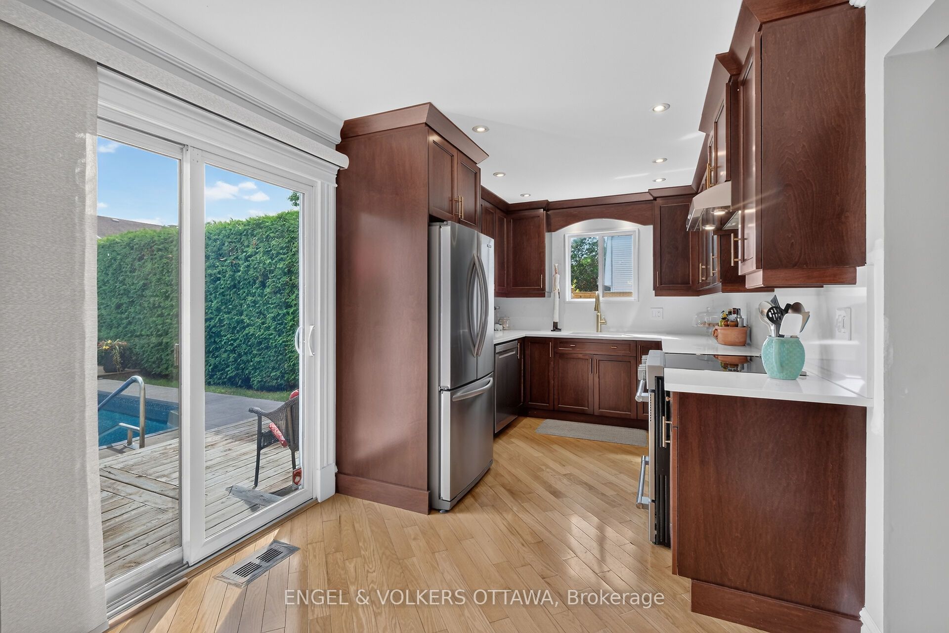 1069 St Germain Crescent