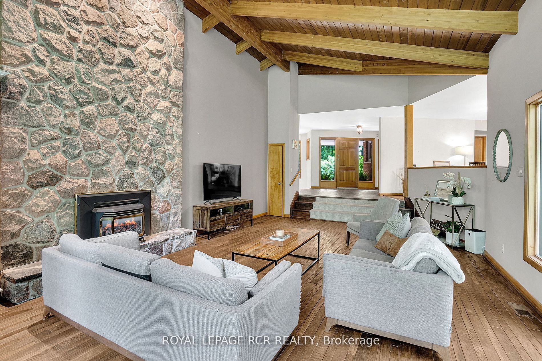 14615 8th Concession