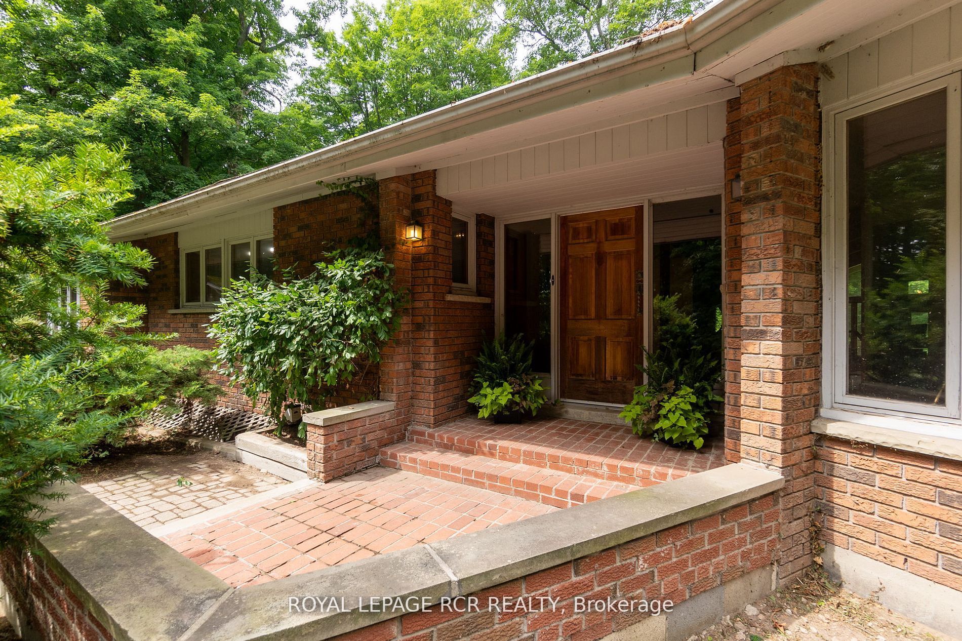 14615 8th Concession