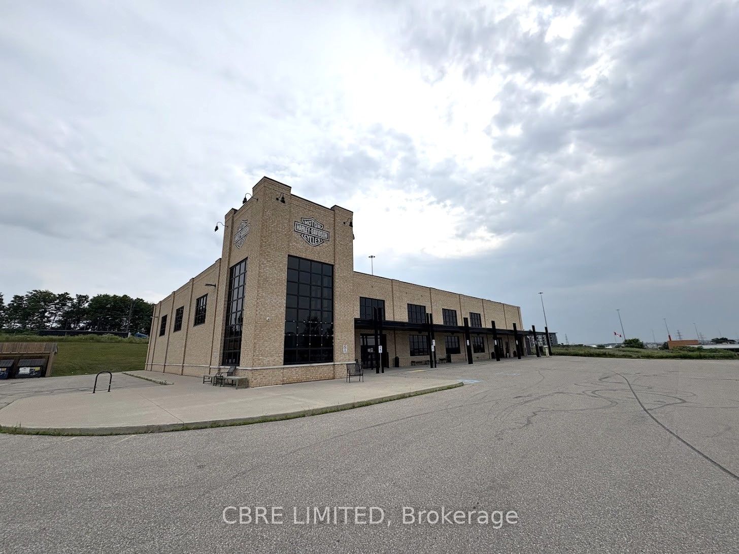 310 Holiday Inn Drive