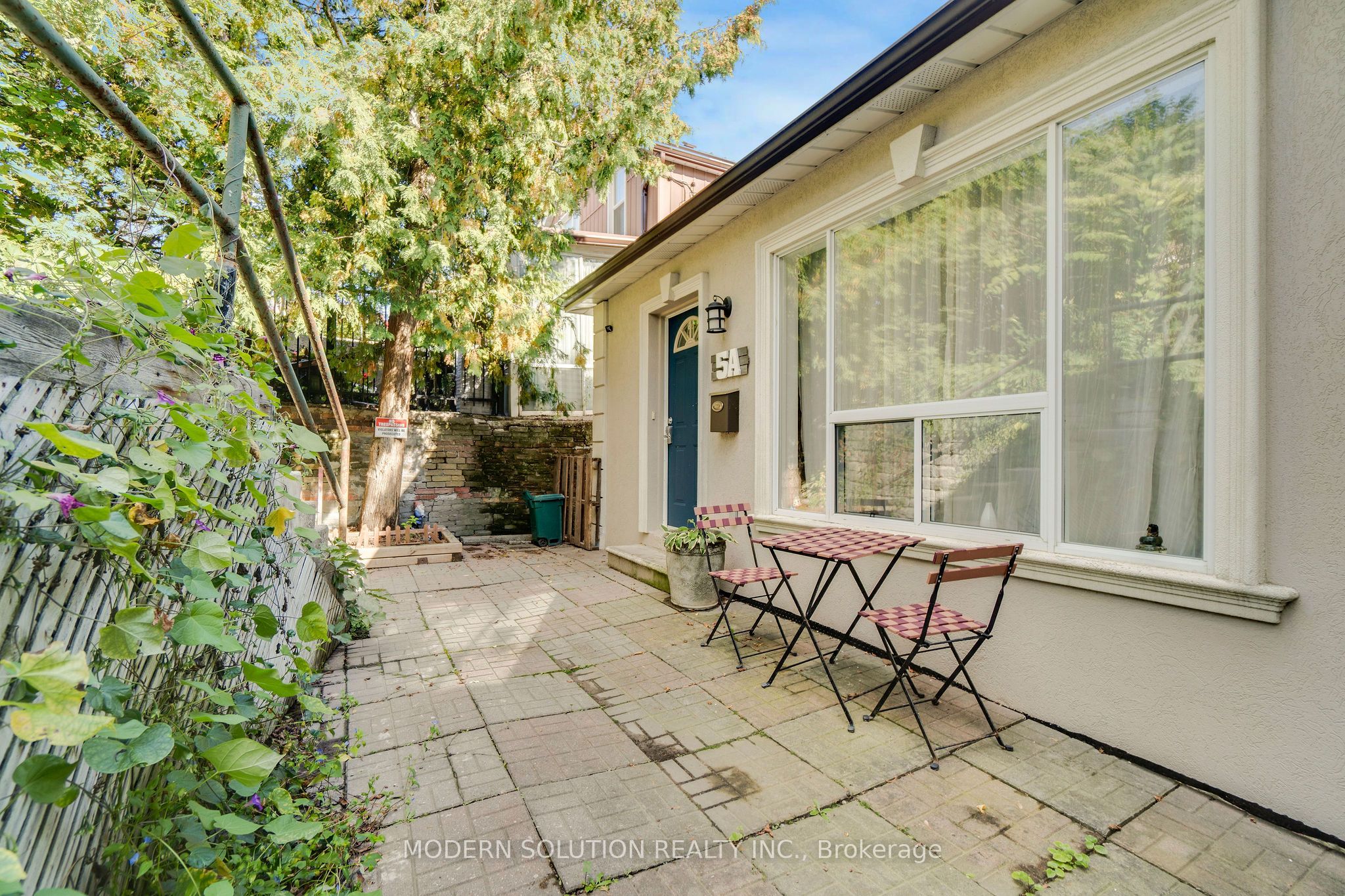 5A Dynevor Road