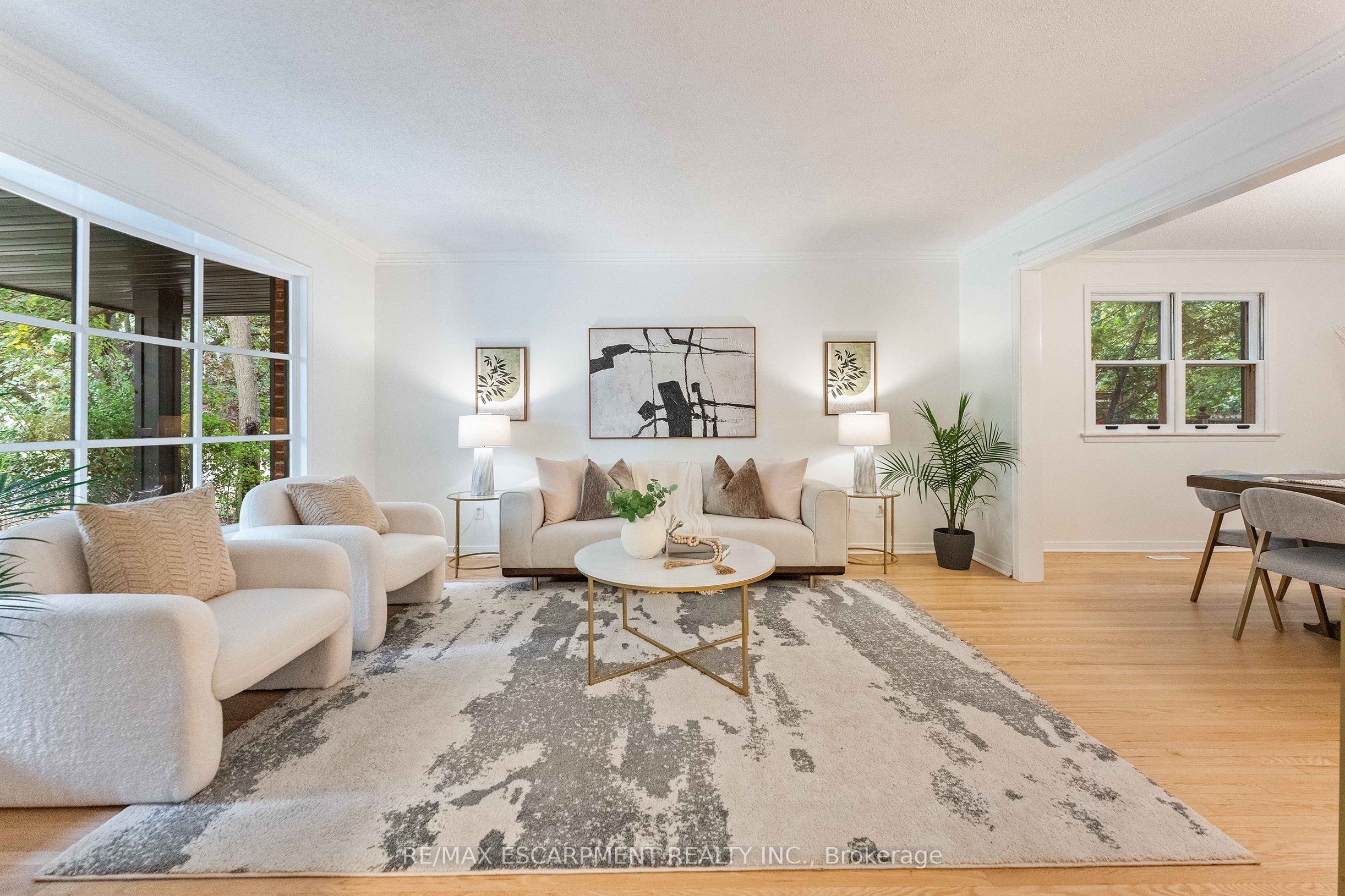 786 Edistel Crescent