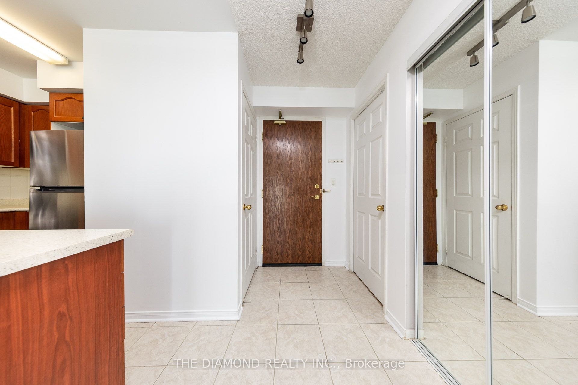 7 Michael Power Place 1508