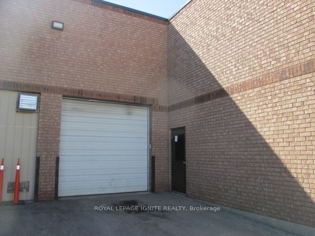 2131 Williams Parkway 11