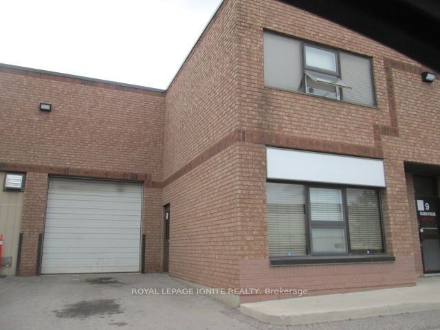 2131 Williams Parkway 11