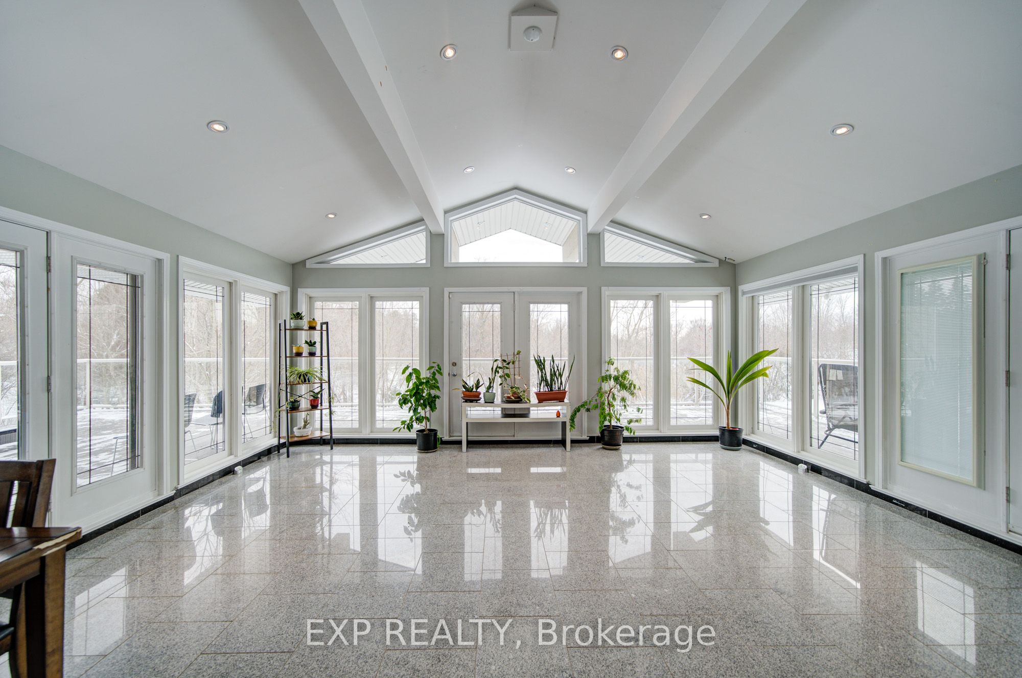 3505 Cochrane Street