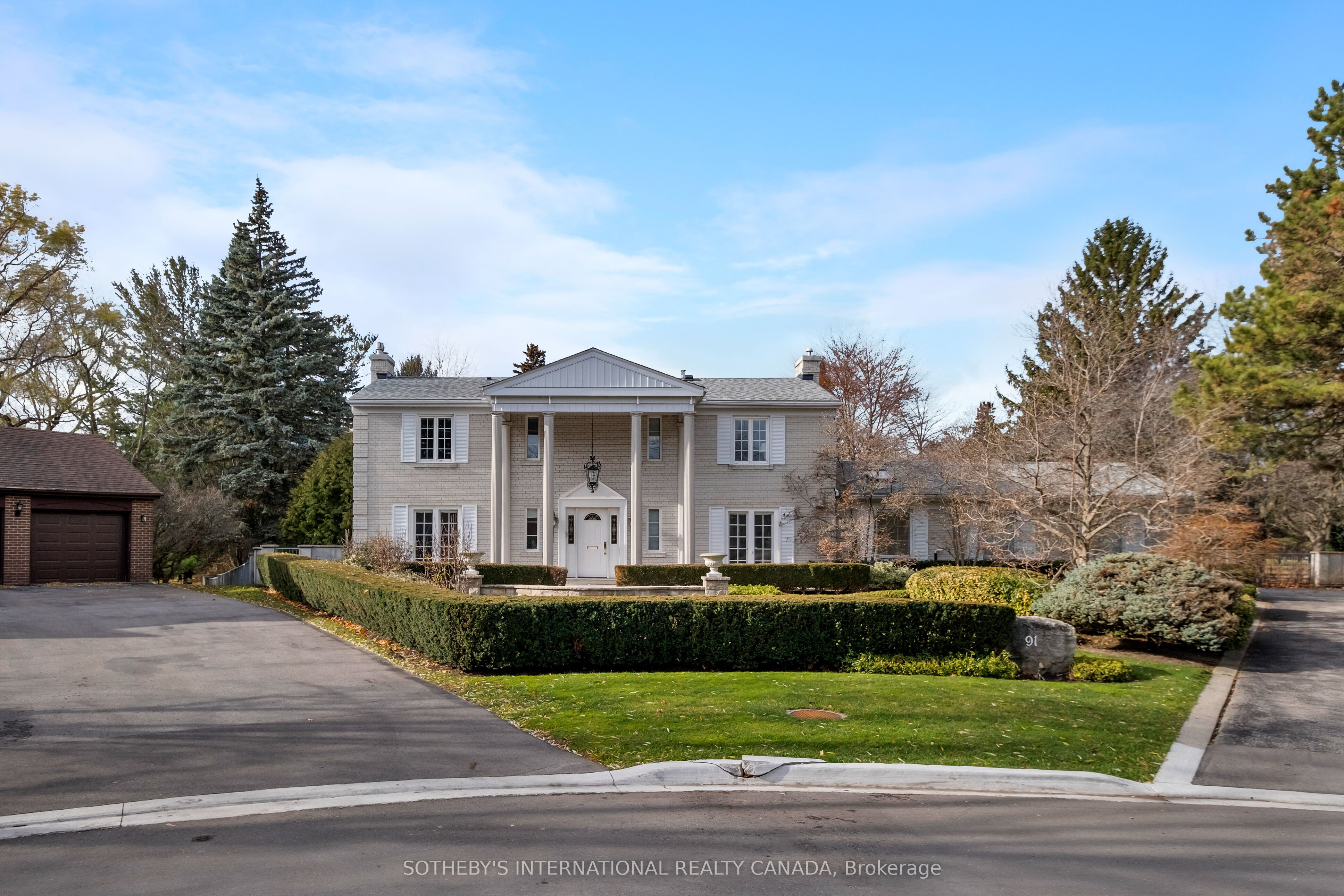 91 Fairway Heights Drive