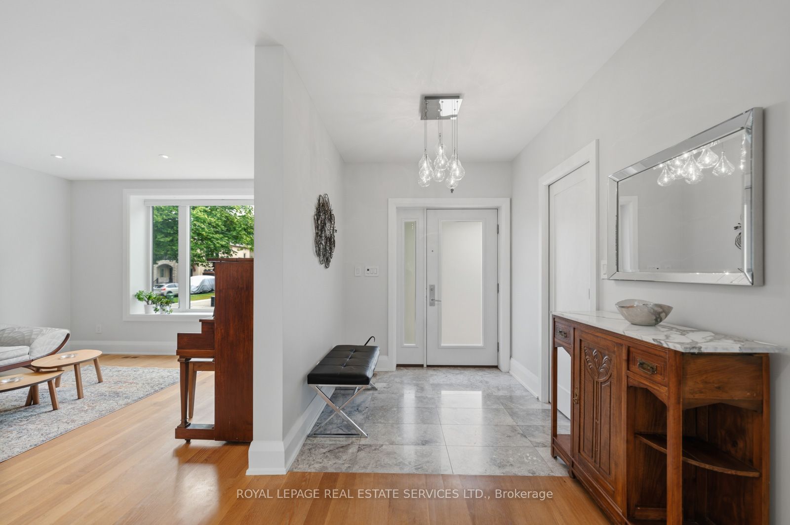 8 Firwood Crescent