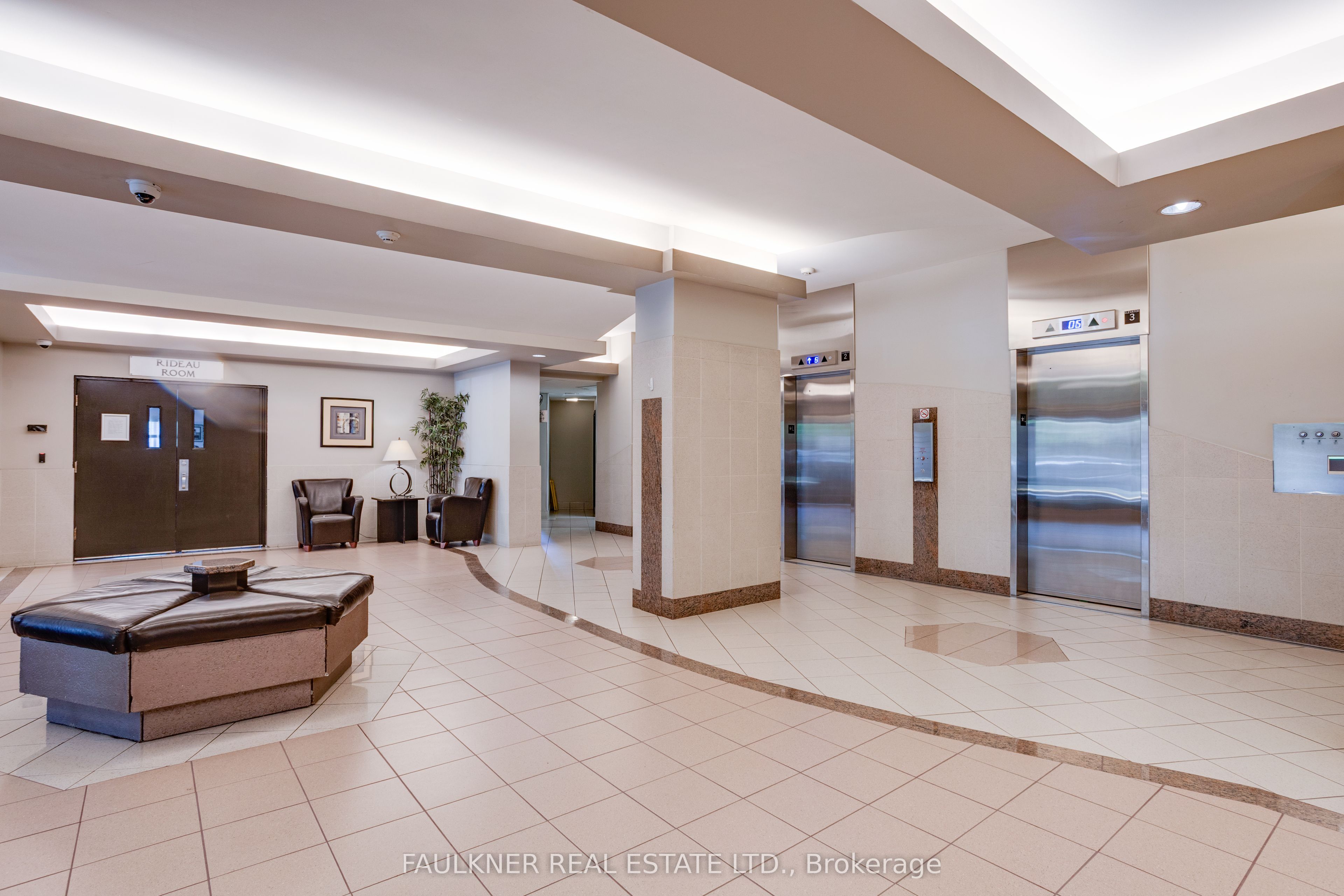 900 Dynes Road 1104