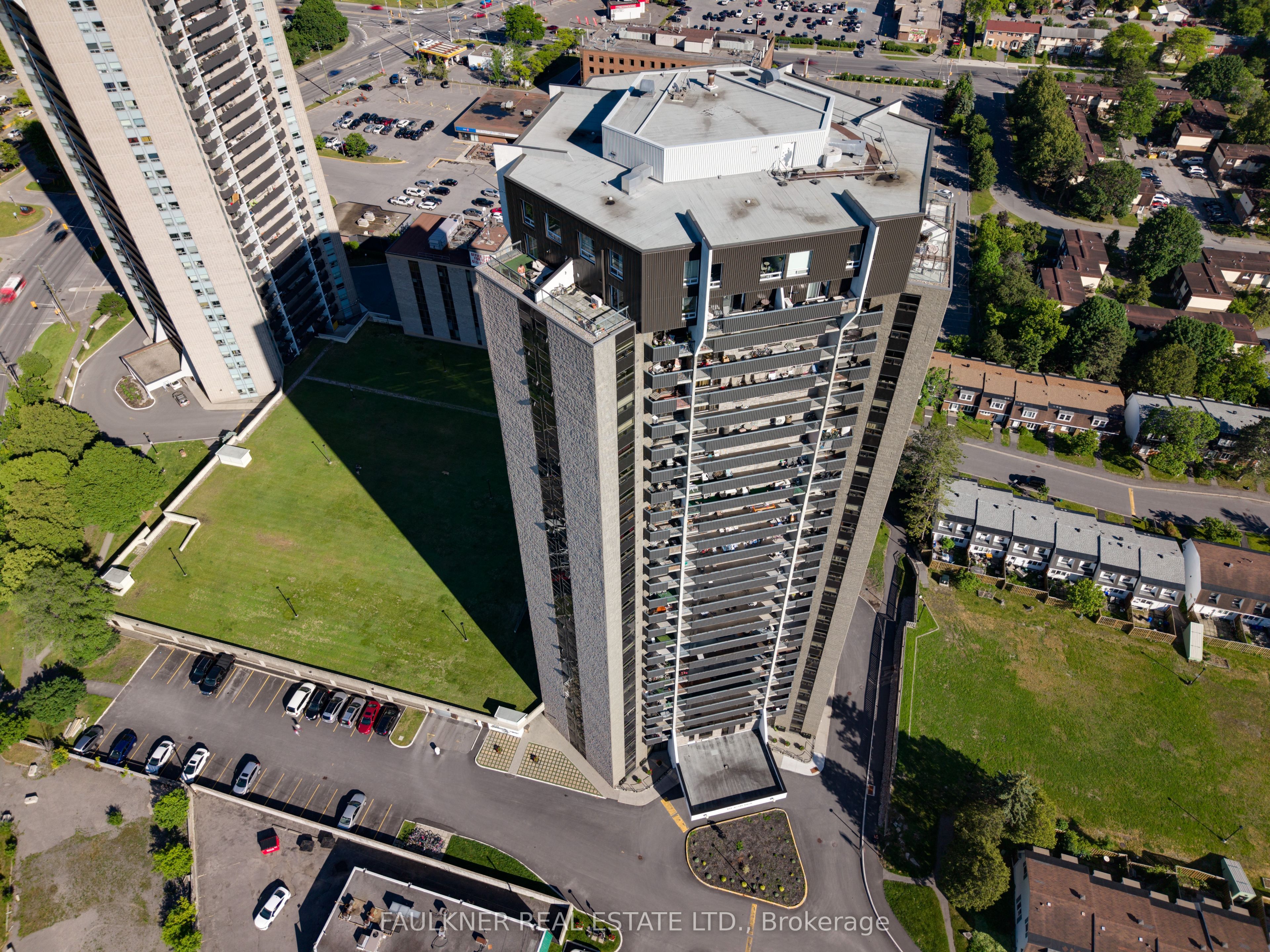 900 Dynes Road 1104