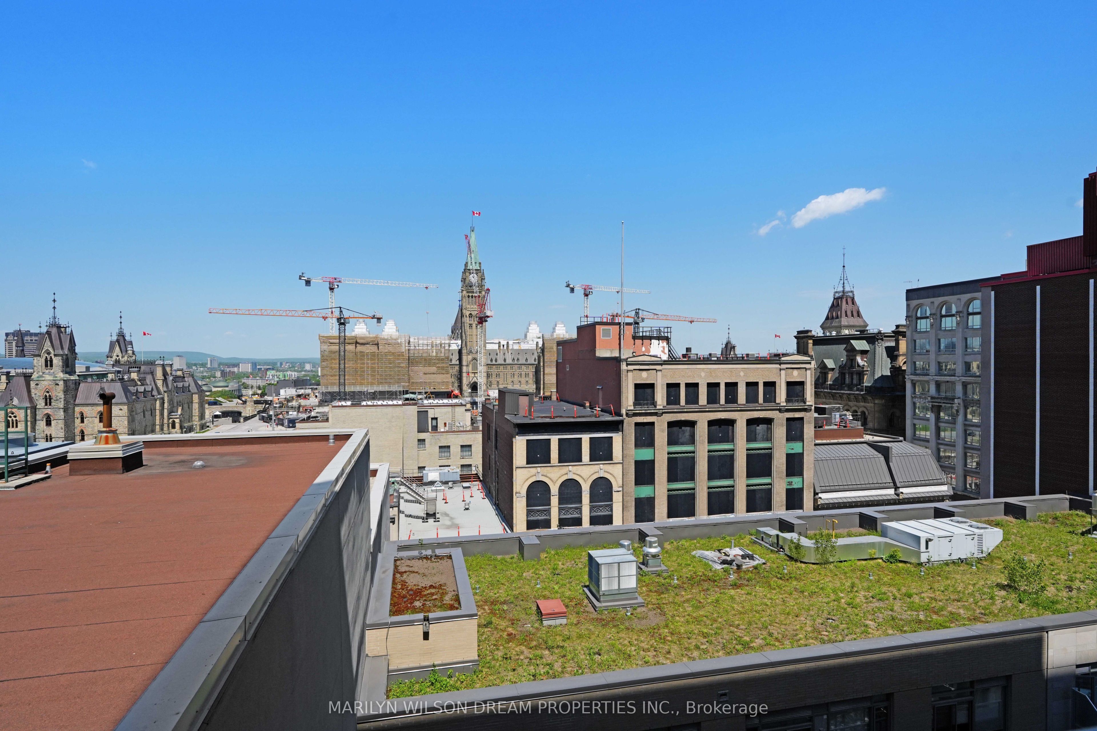 101 Queen Street 1004