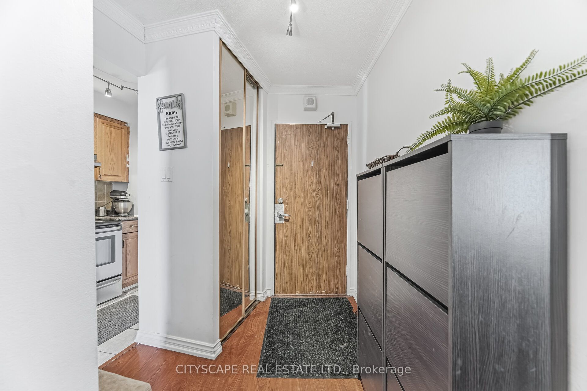 20 Mississauga Valley Boulevard 1706