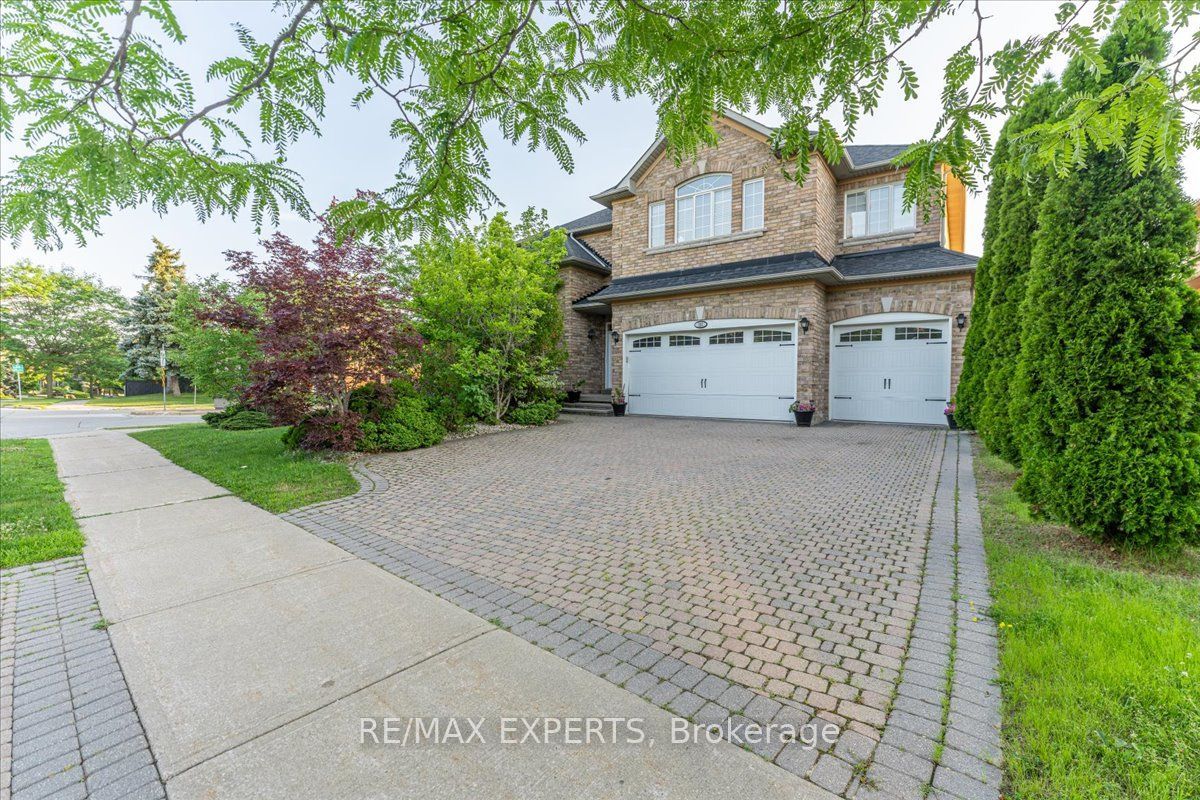 110 Velmar Drive