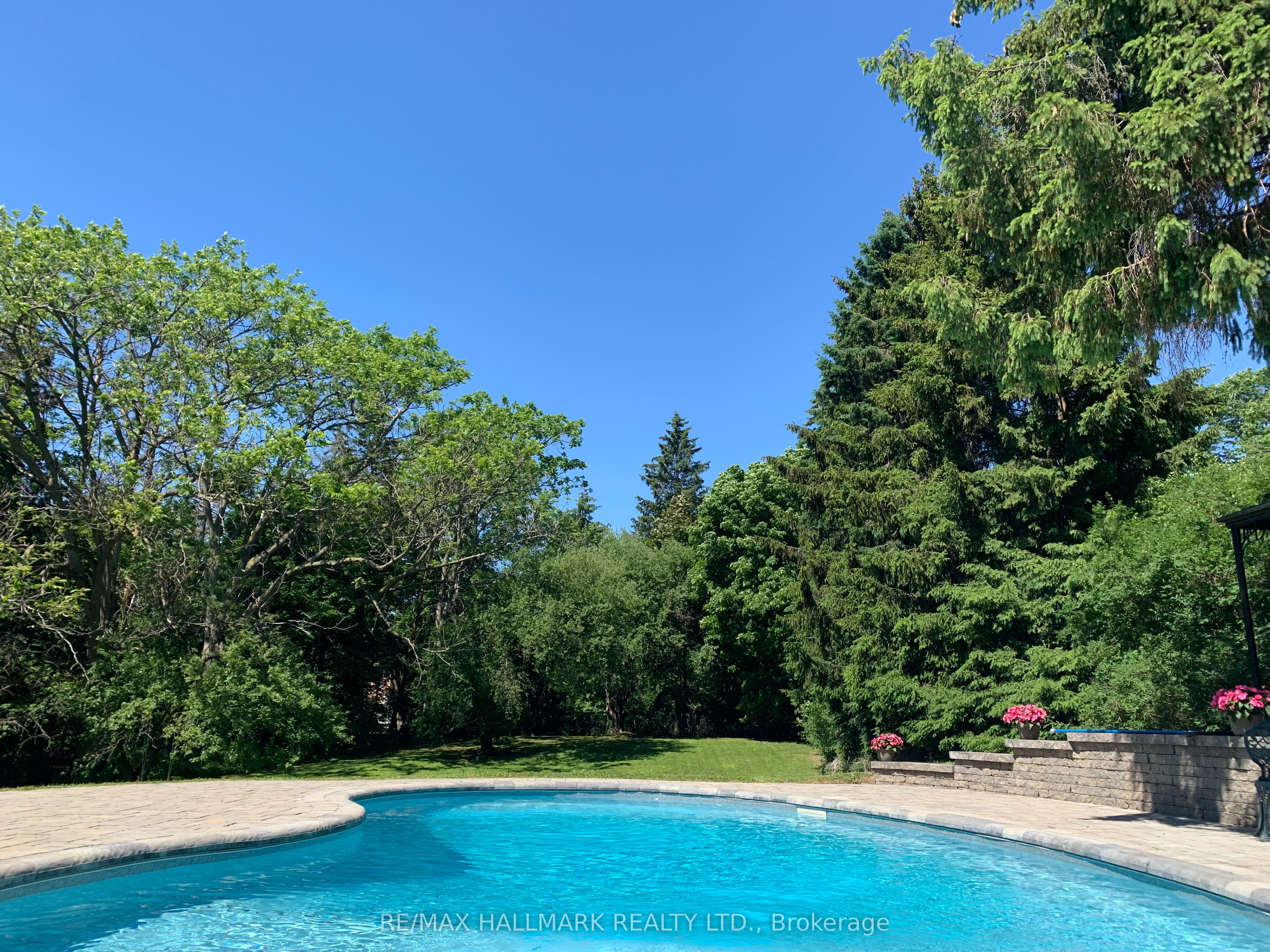 1382 Rougemount Drive