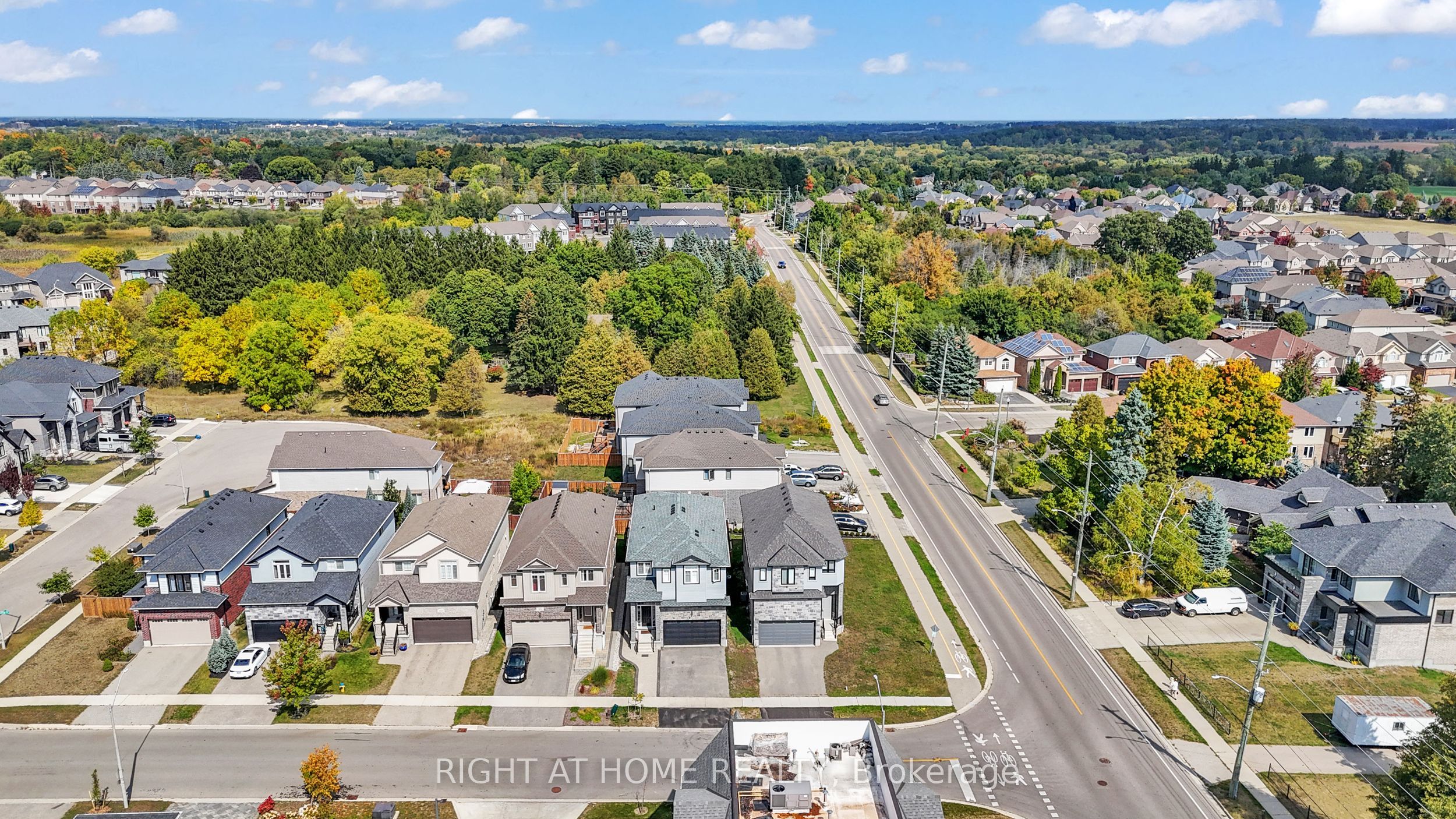 321 Carriage Way