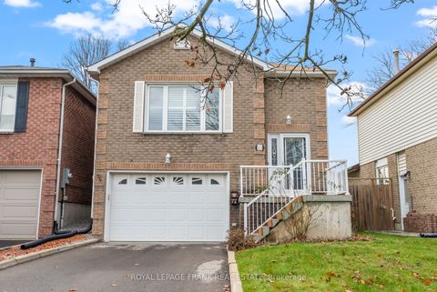 13 Mcfeeters Crescent Clarington ON L1C 4G6
