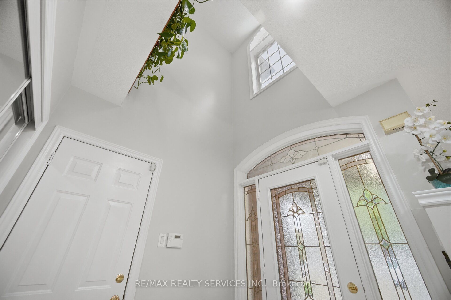 44 Brambirch Crescent