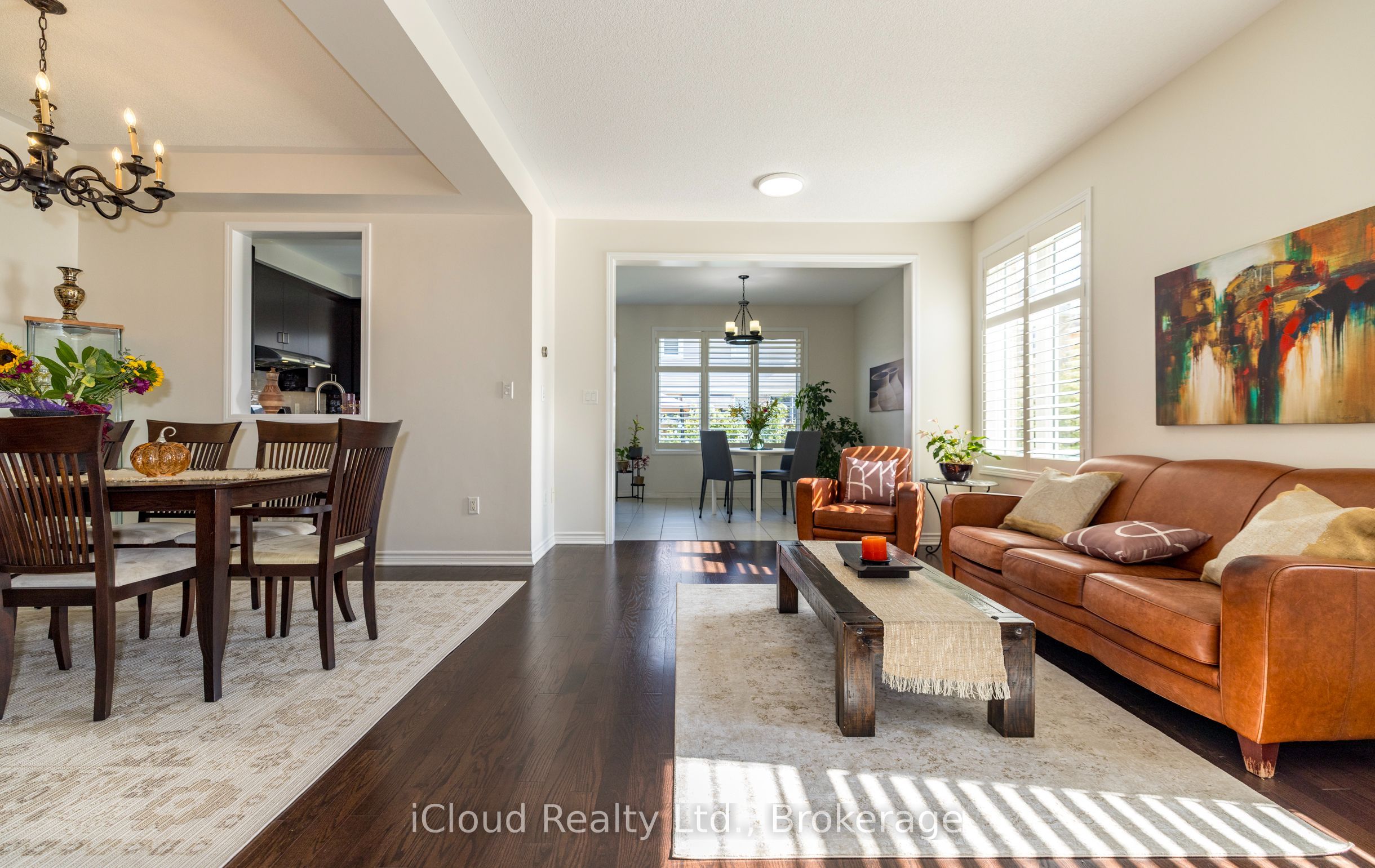 954 Penson Crescent