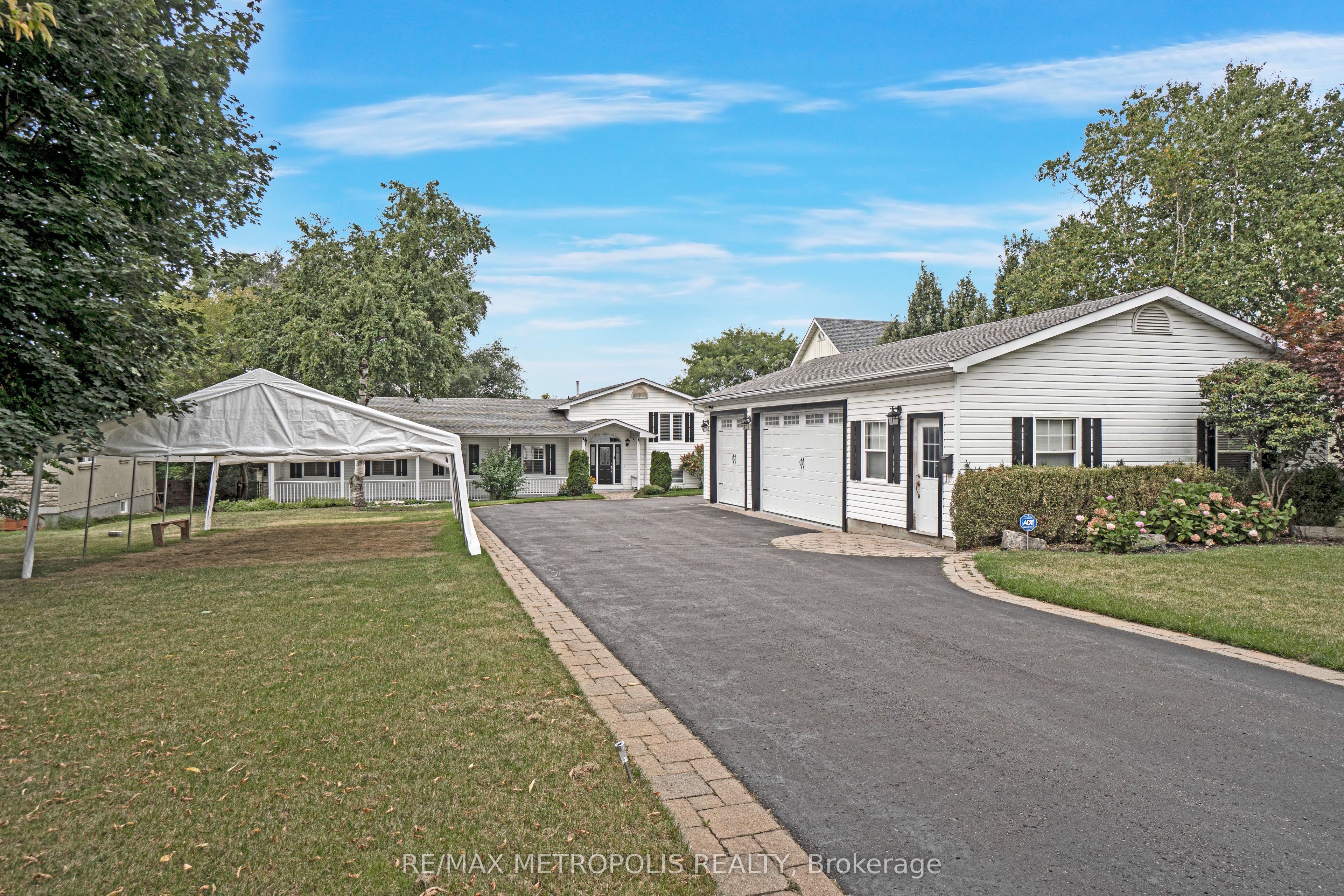 1872 Appleview Road