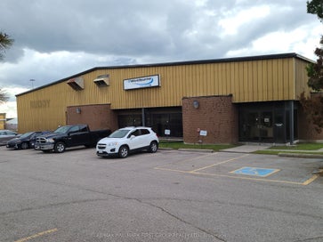 600 Thornton Road S #4 Oshawa ON L1J 6W7