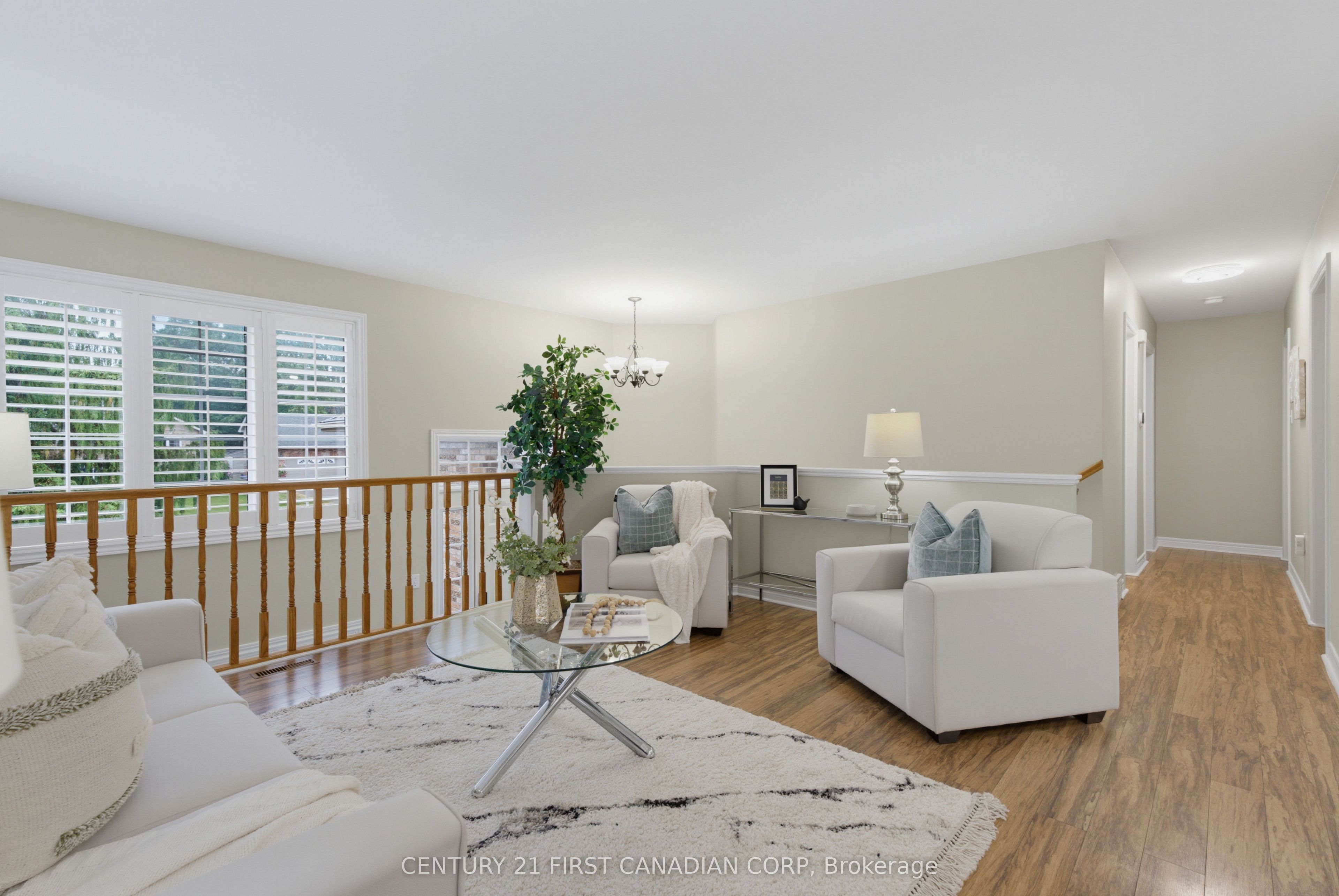 189 GIBSON Crescent