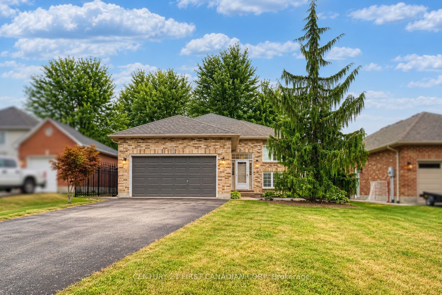189 GIBSON Crescent