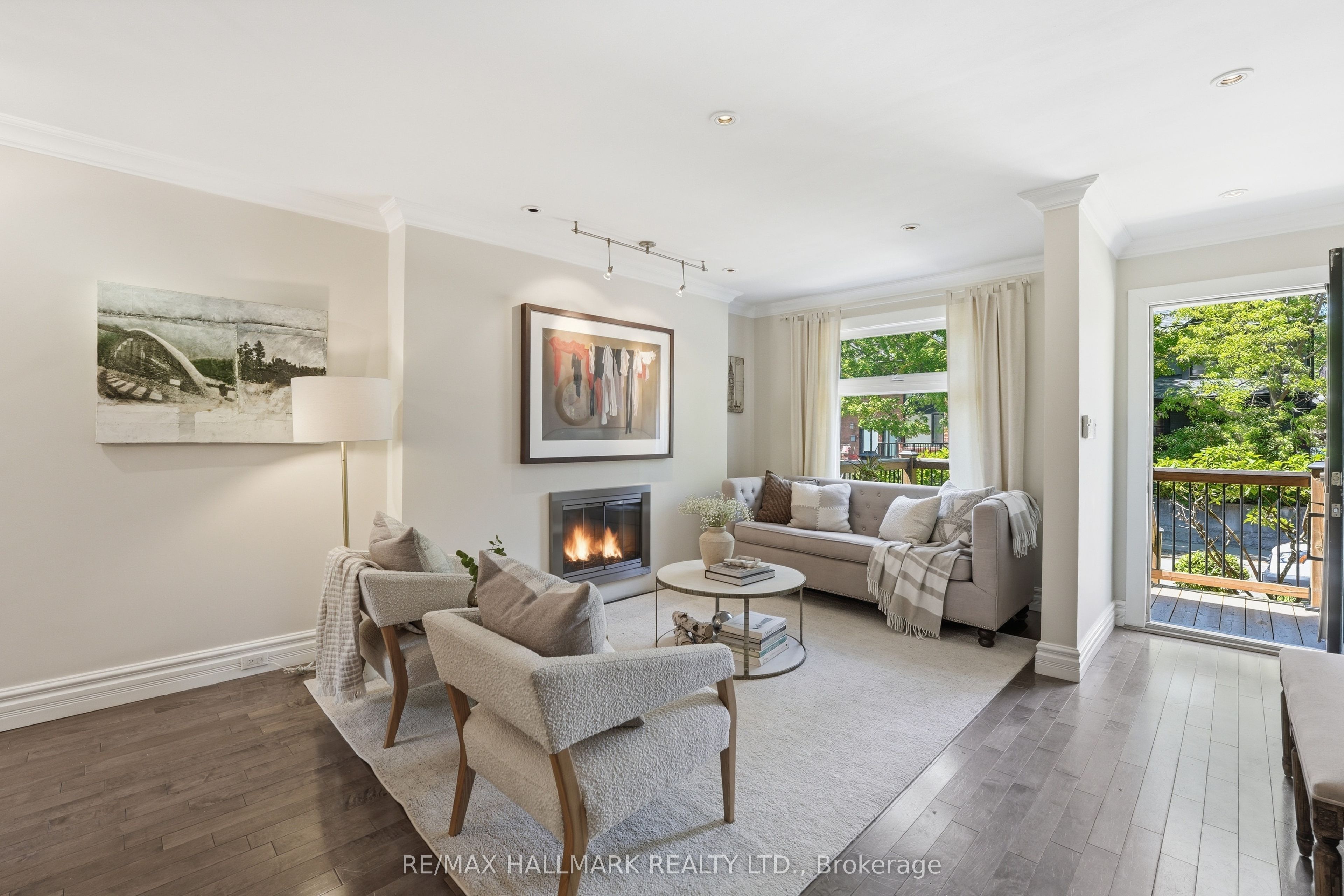 105 Bertmount Avenue