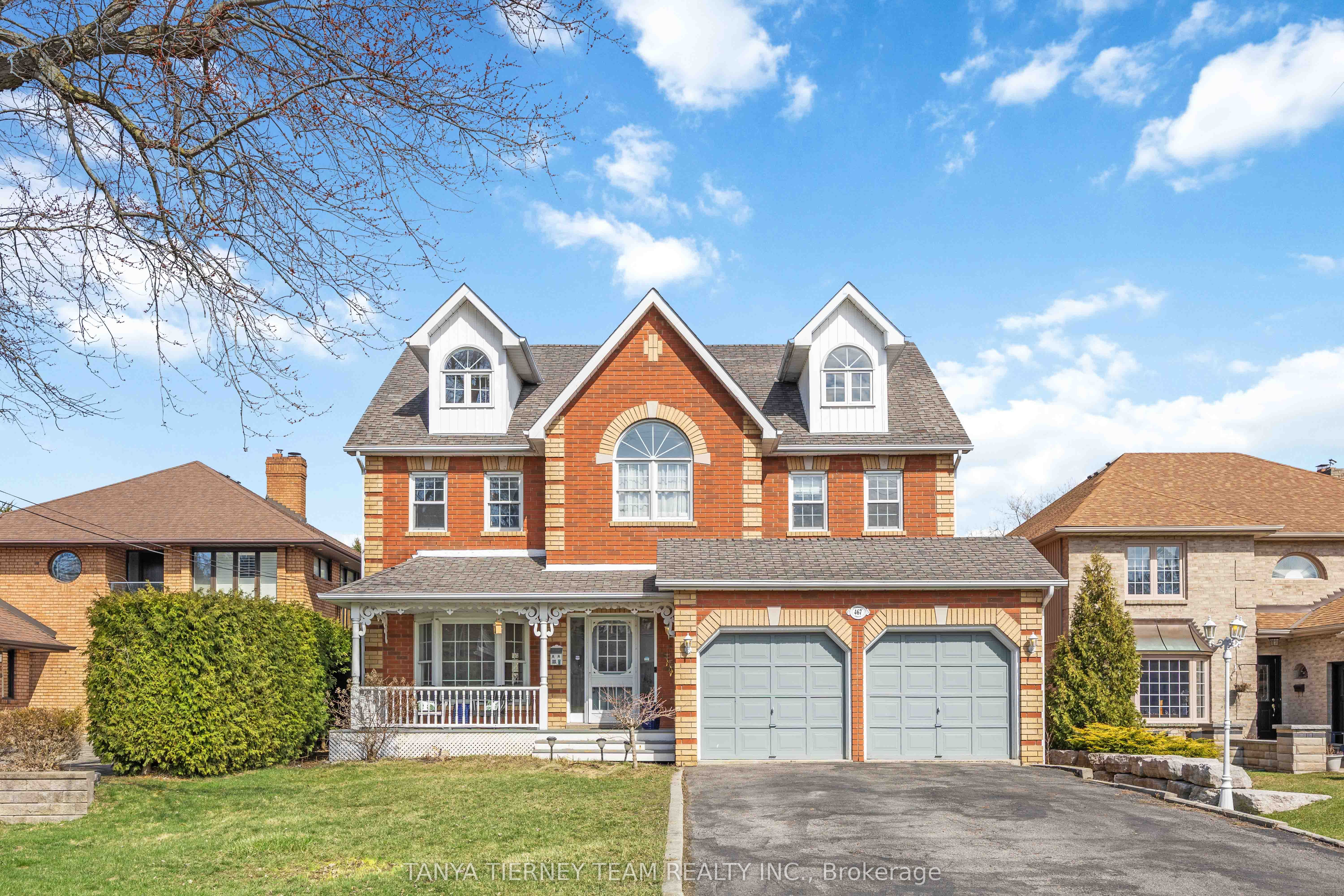467 Oakwood Drive