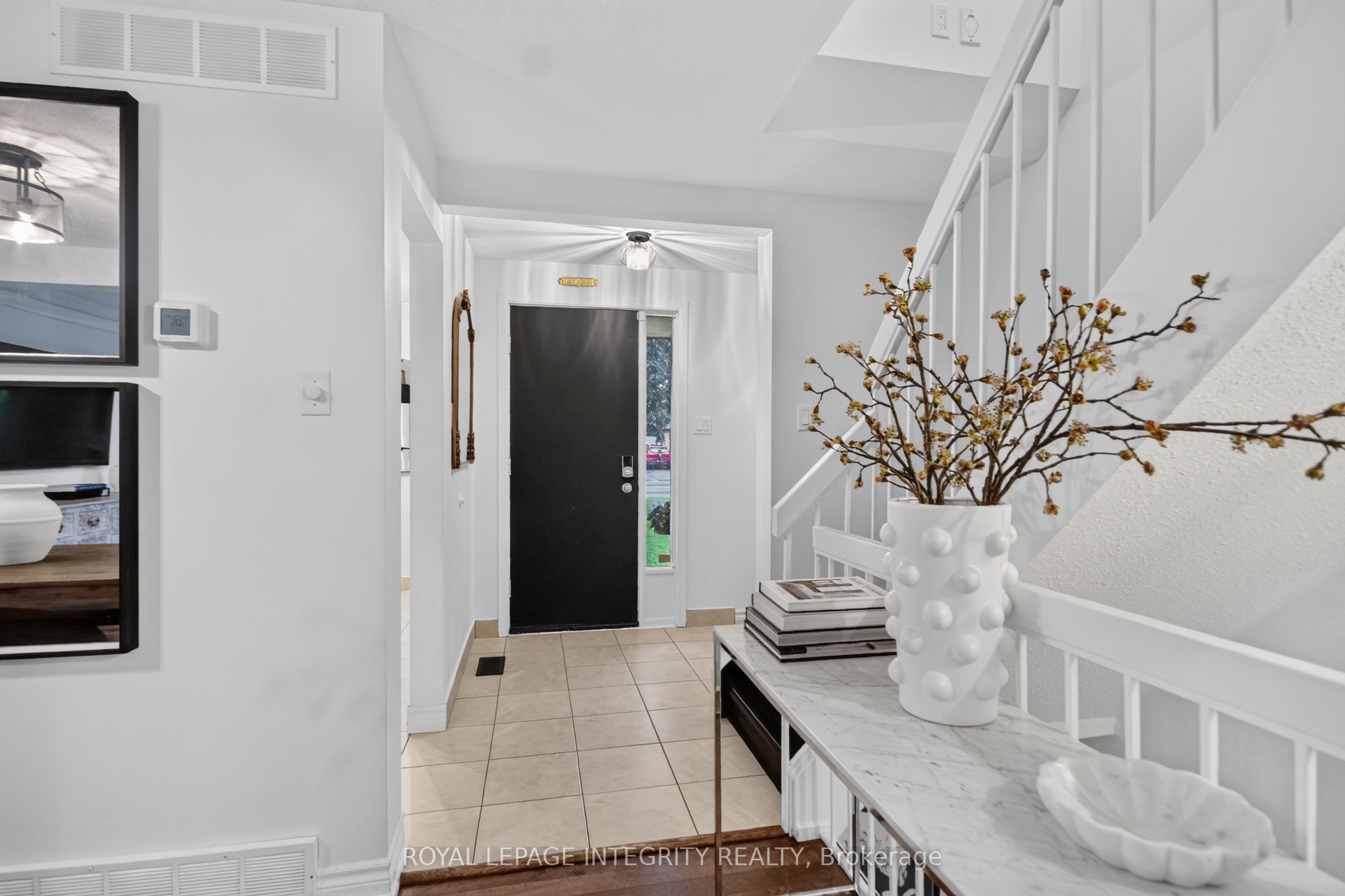 209 SHERWAY Drive