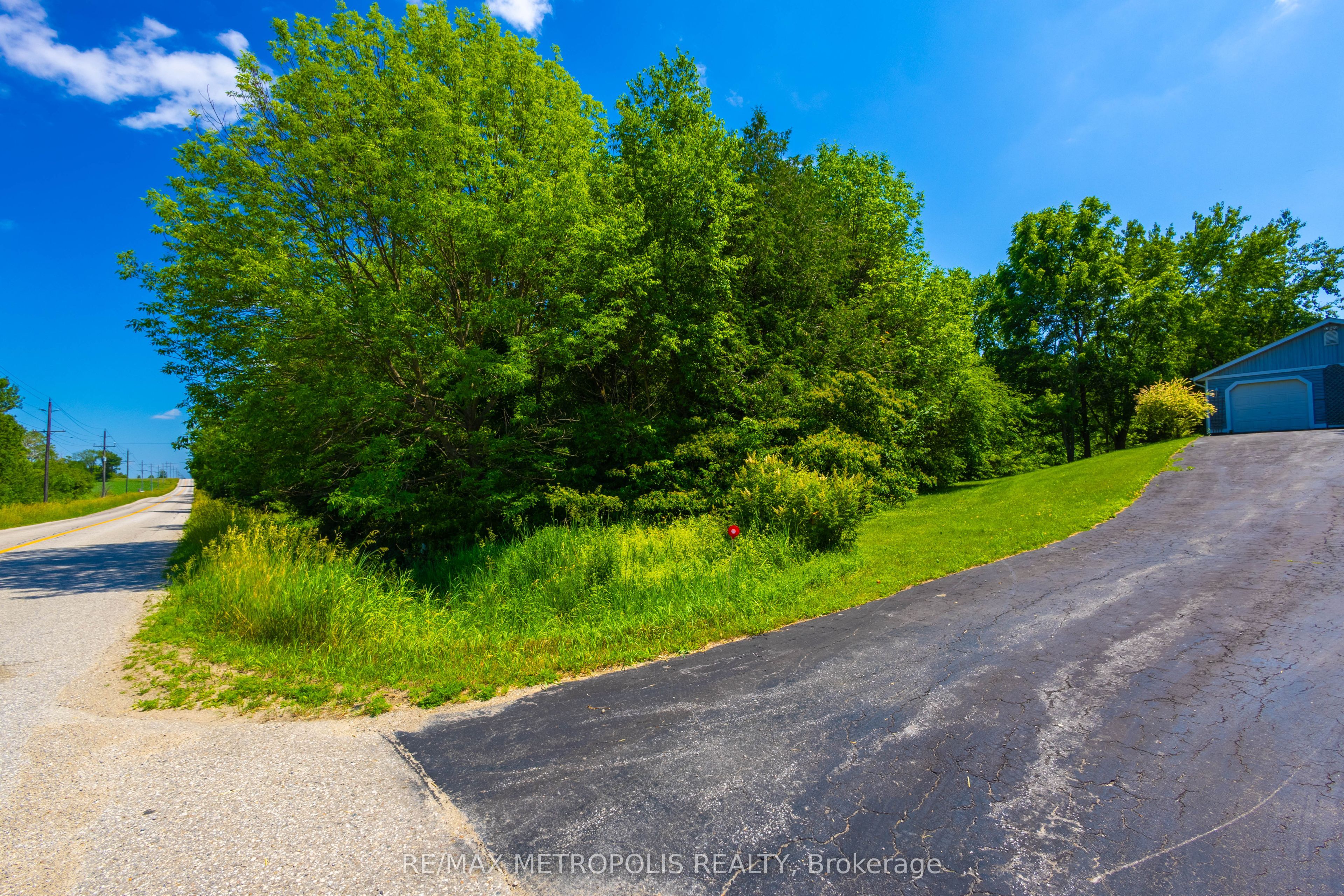 8232 Concession Road 12 N/A