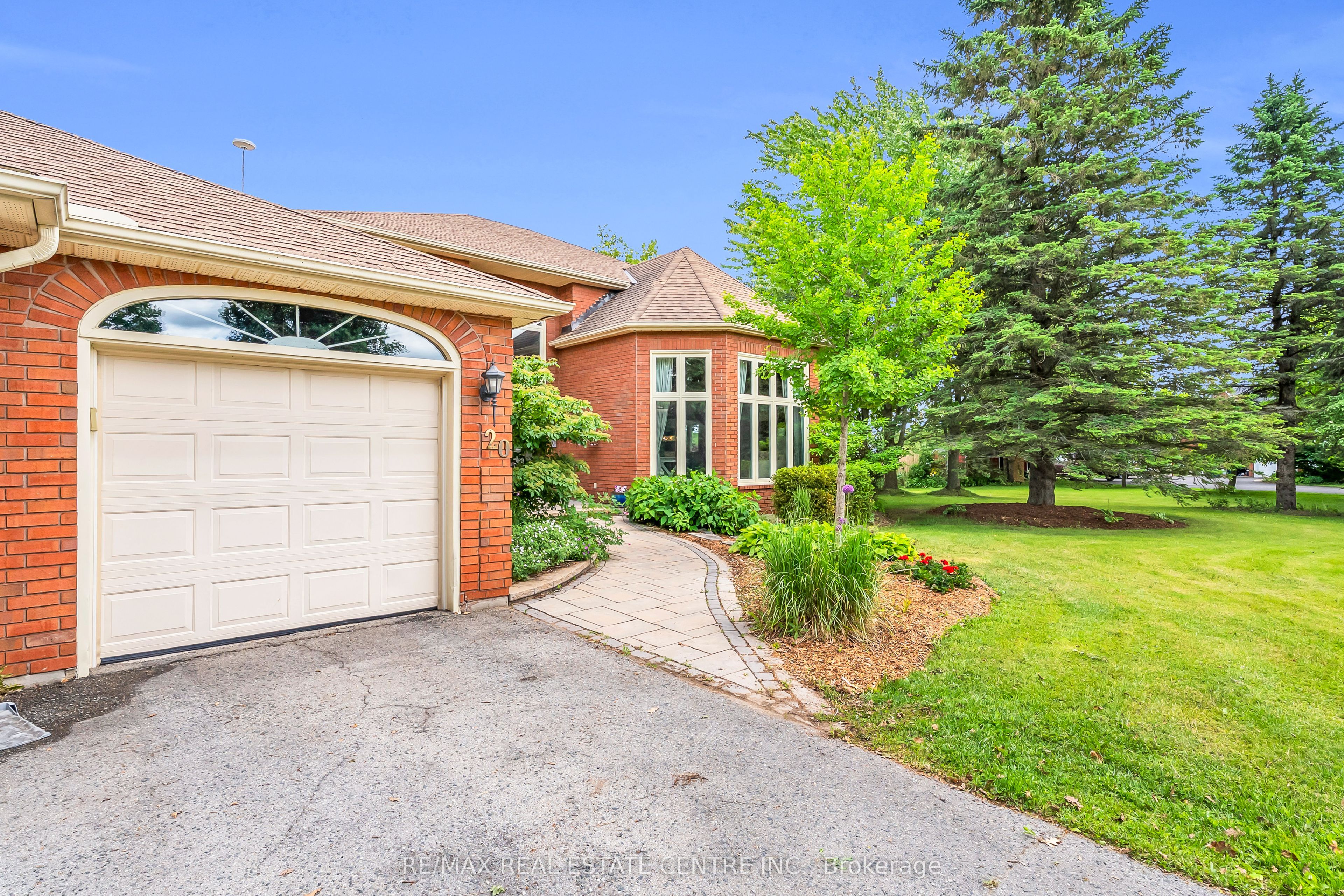 20 Shortill Road