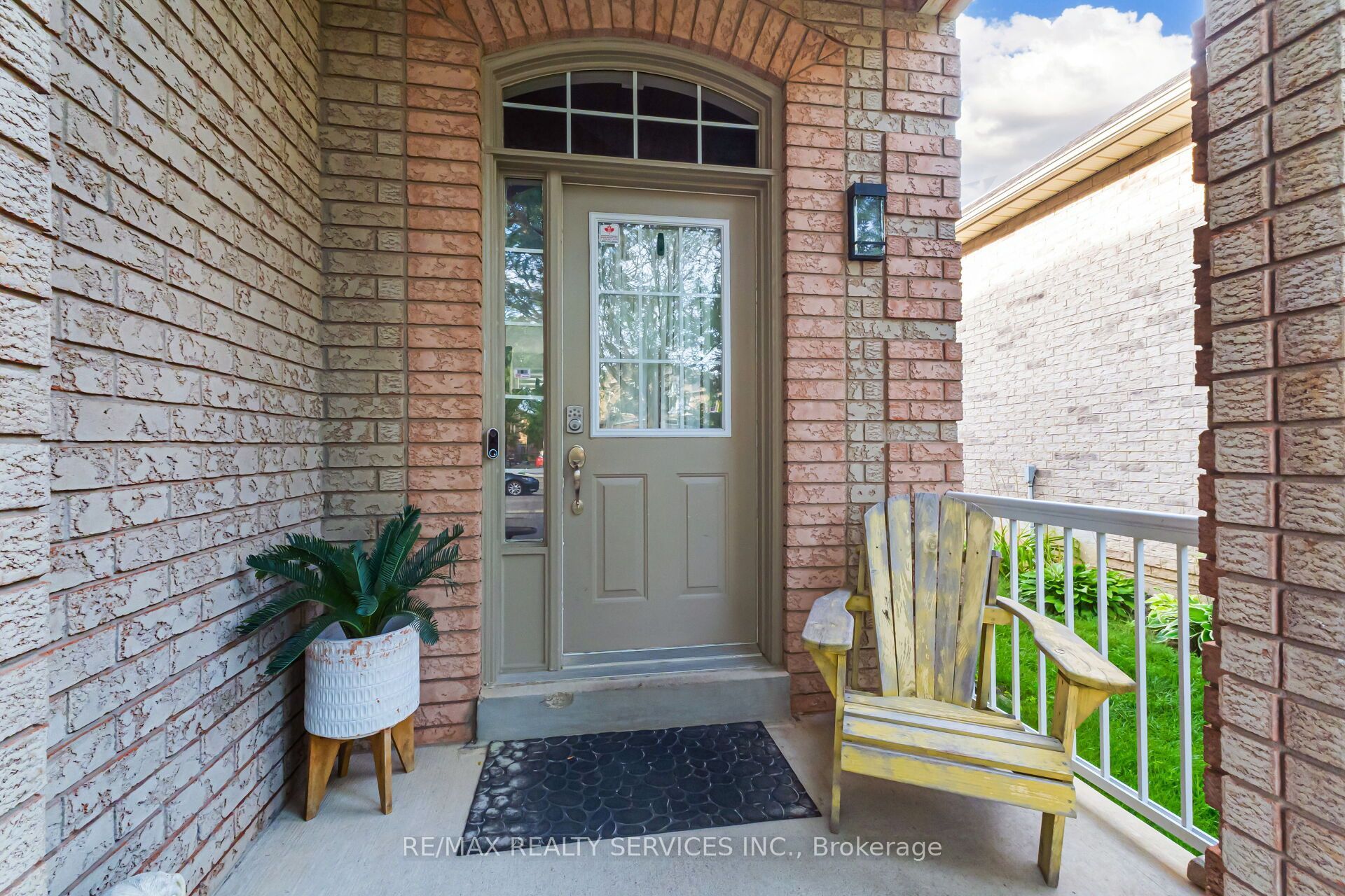 50 Sunny Glen Crescent