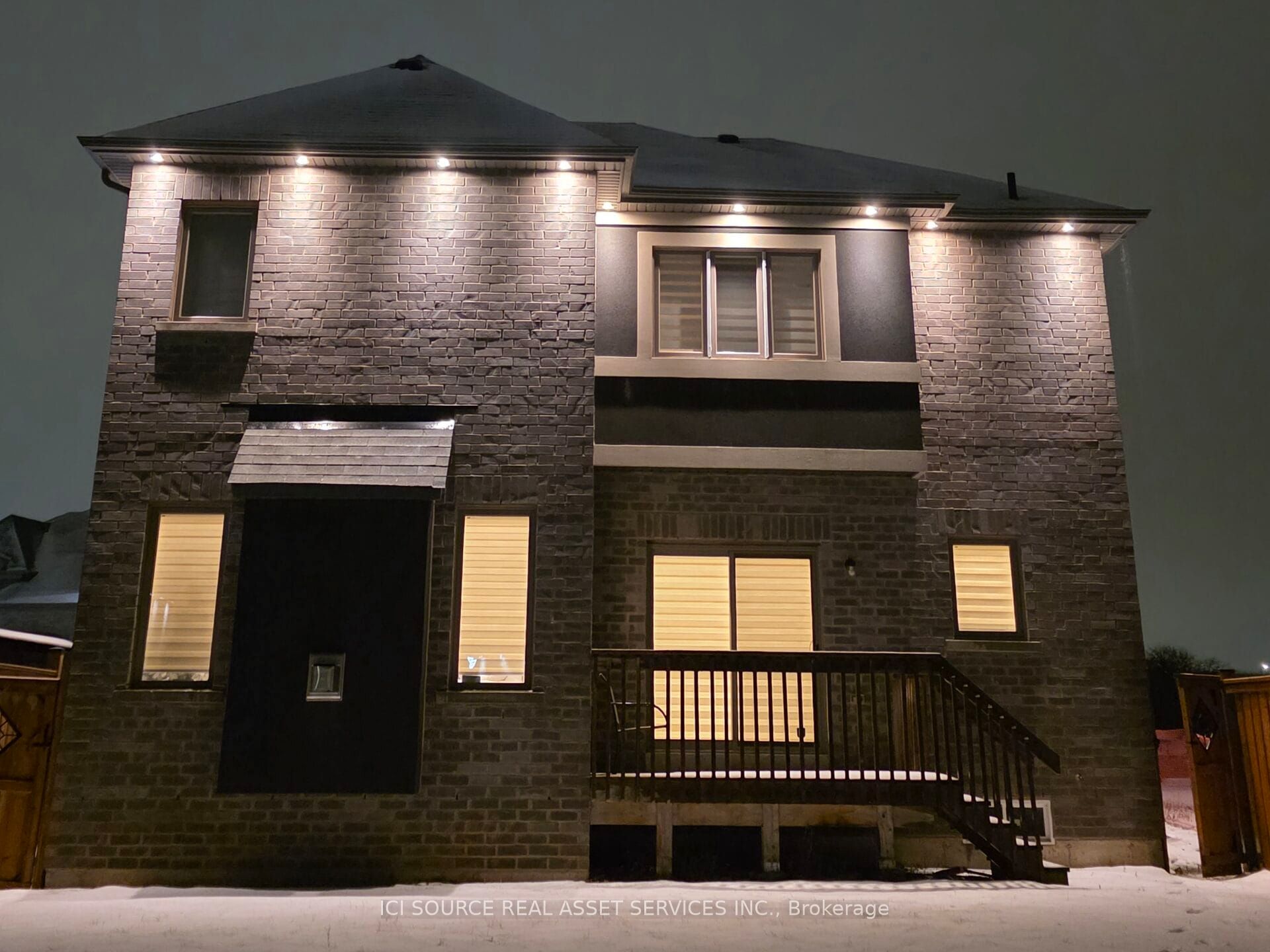 14 Boundary Creek Path