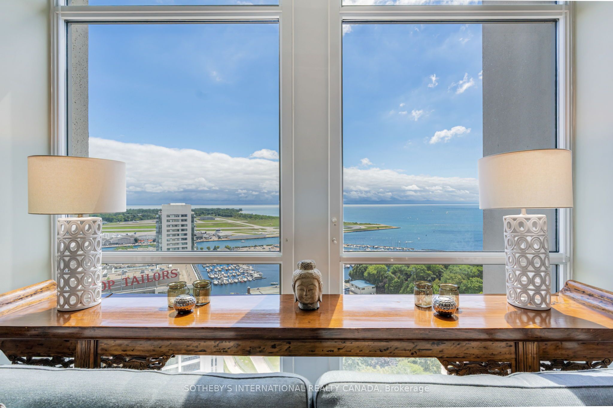 628 Fleet Street 2704