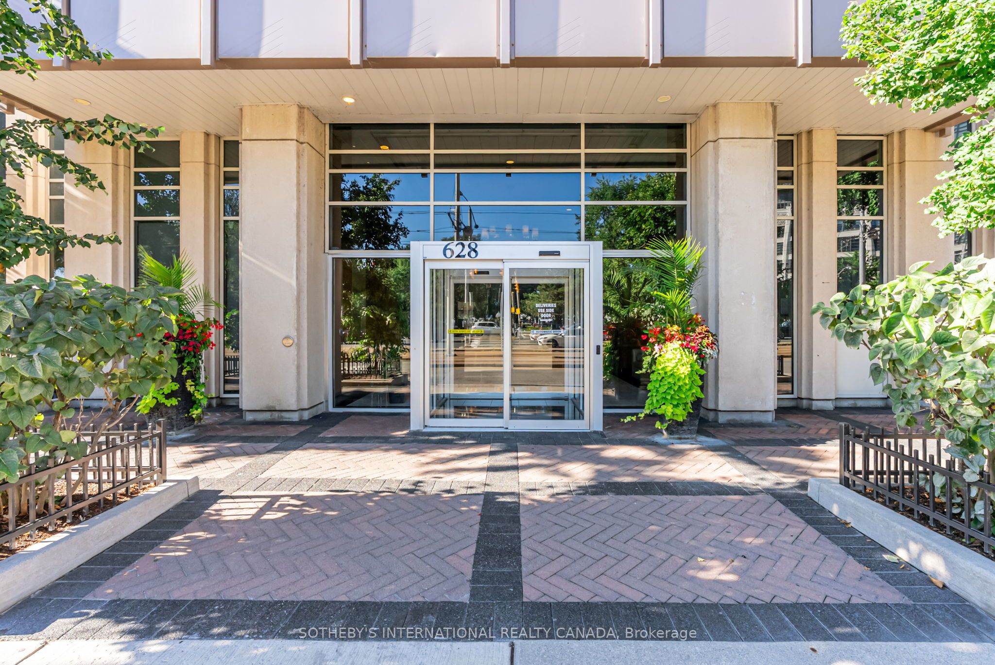 628 Fleet Street 2704