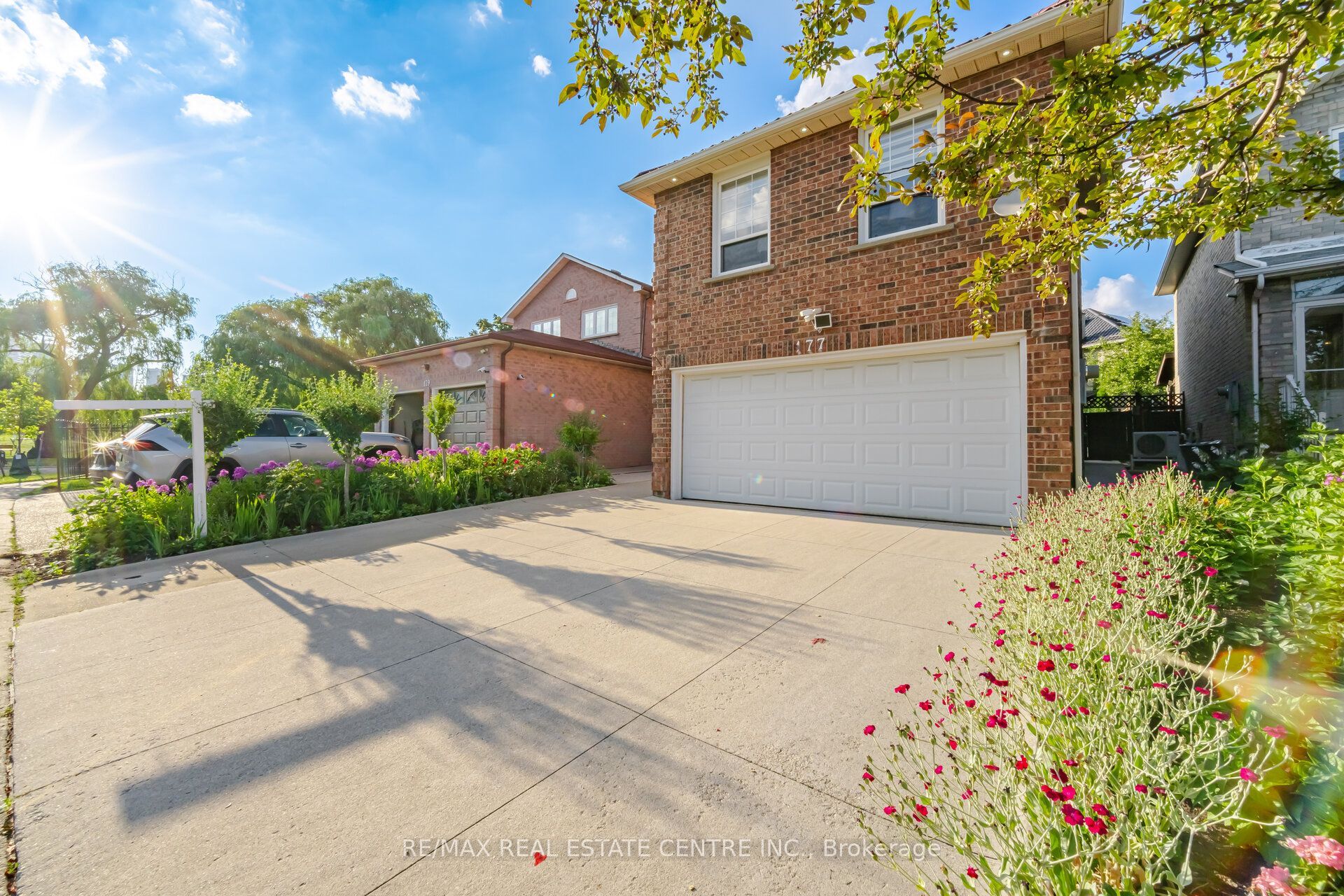 177 Surbray Grove