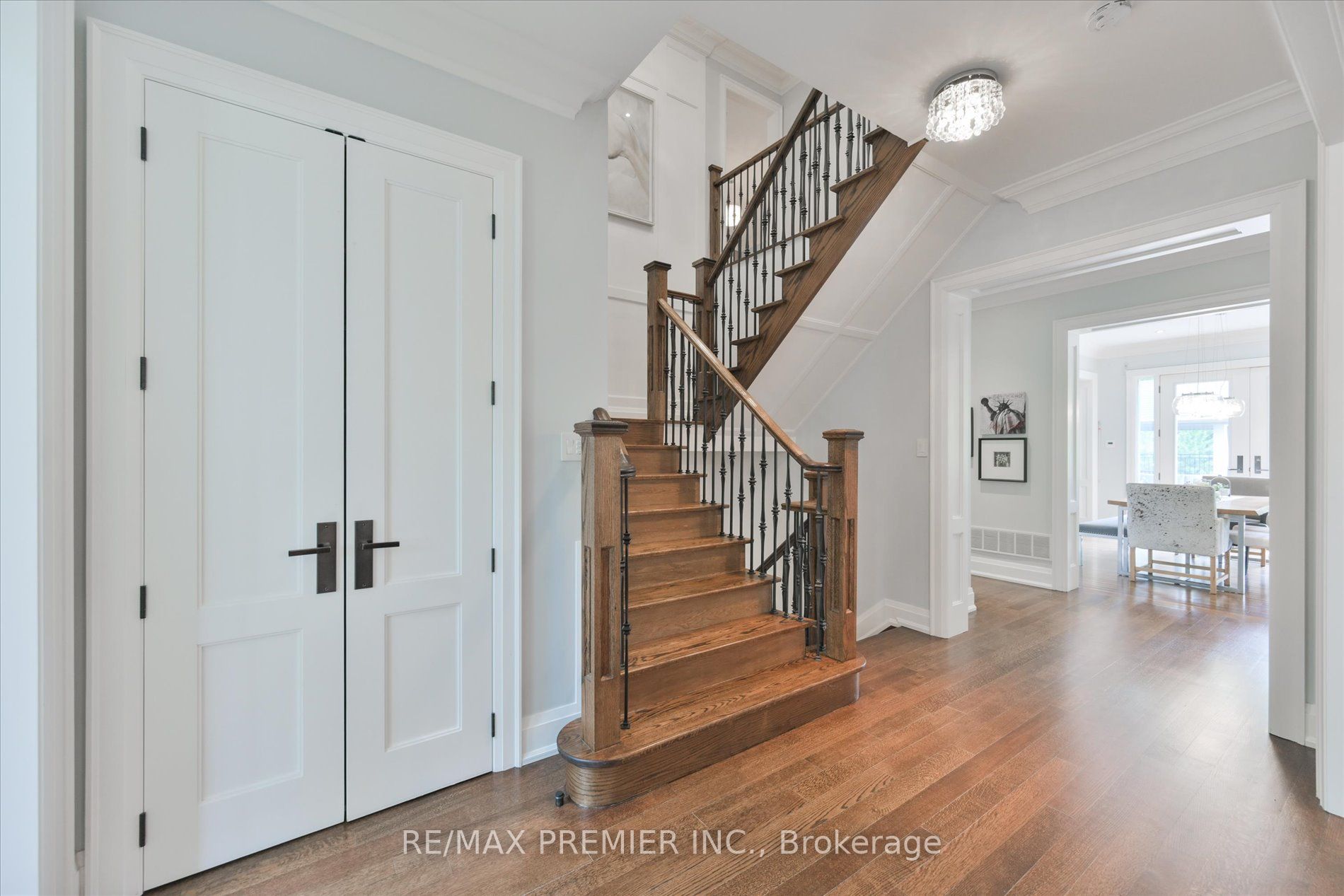 3 Cowley Avenue