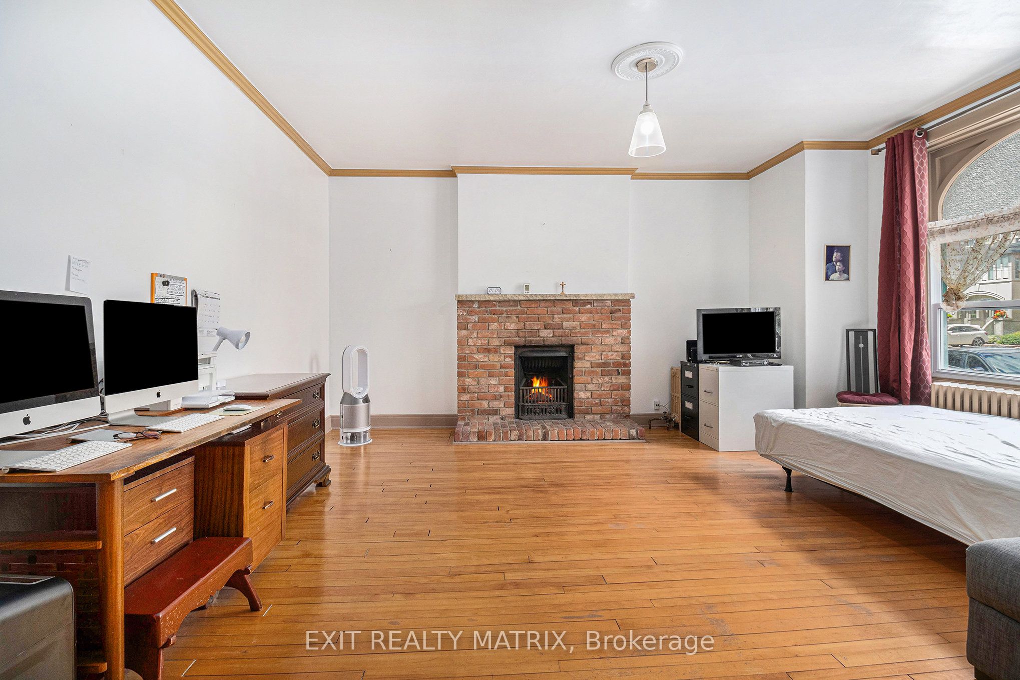 14 Somerset Street W